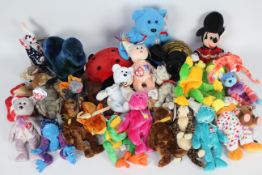 Ty Beanies - A quantity of 30 x Ty Beanie Babies and Buddies - Lot includes a '2000 America' Beanie