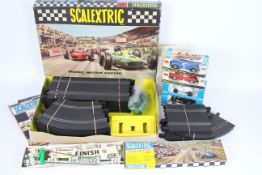 Scalextric - A collection including 4 x boxed cars, an incomplete Set 31,