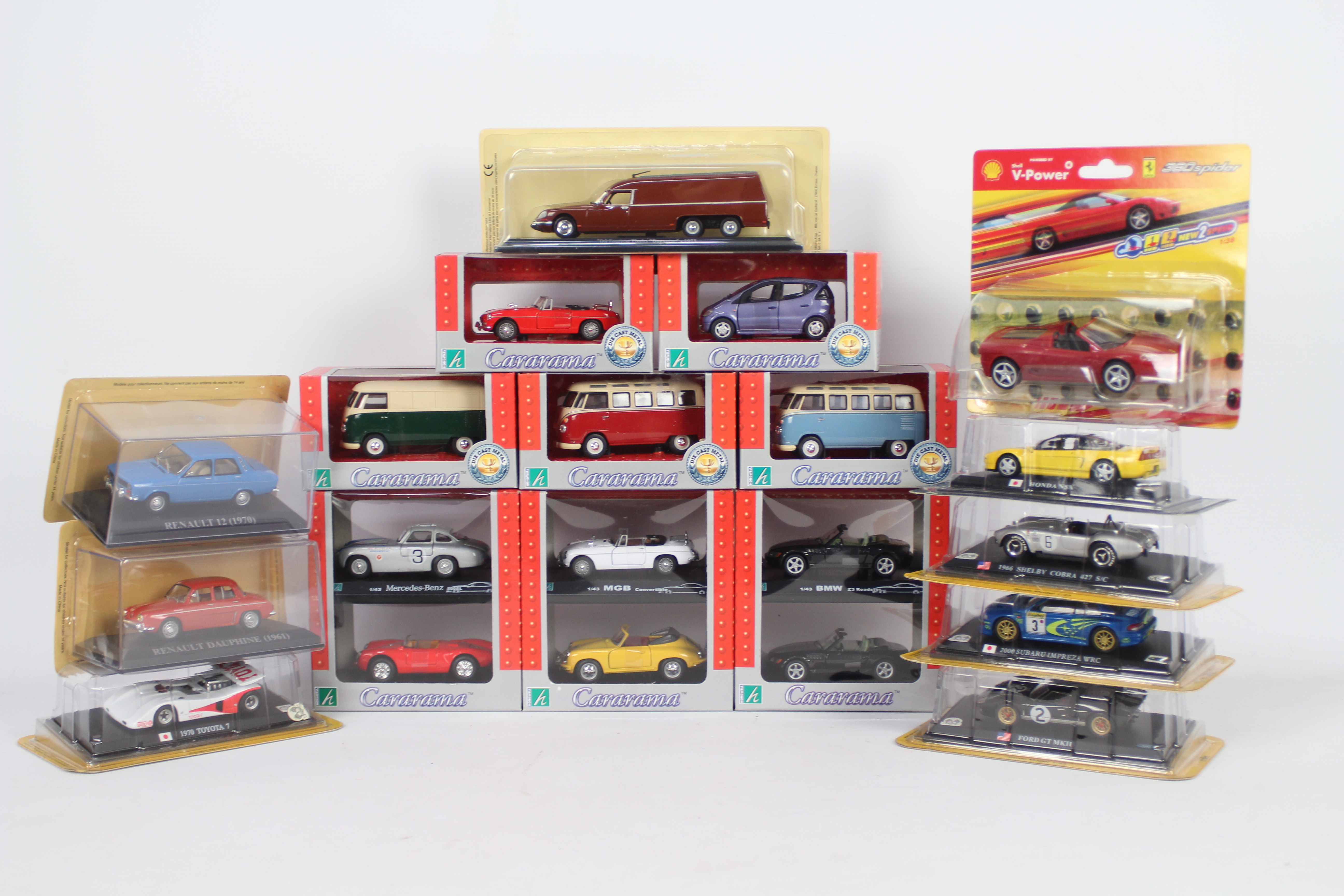 Cararama - Altaya - 20 x diecast vehicles in 1:43 scale including 2 x Volkswagen Bus models,