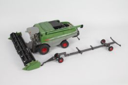 Siku Farmer - A boxed Fendt 9470X Hybrid Combine Harvester # 4256.