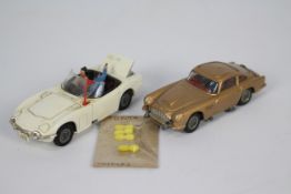 Corgi - James Bond - 2 x unboxed 007 cars,