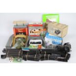 Hornby - Peco - Riko - H and M - Metcalfe - A collection of 00 gauge railway items including