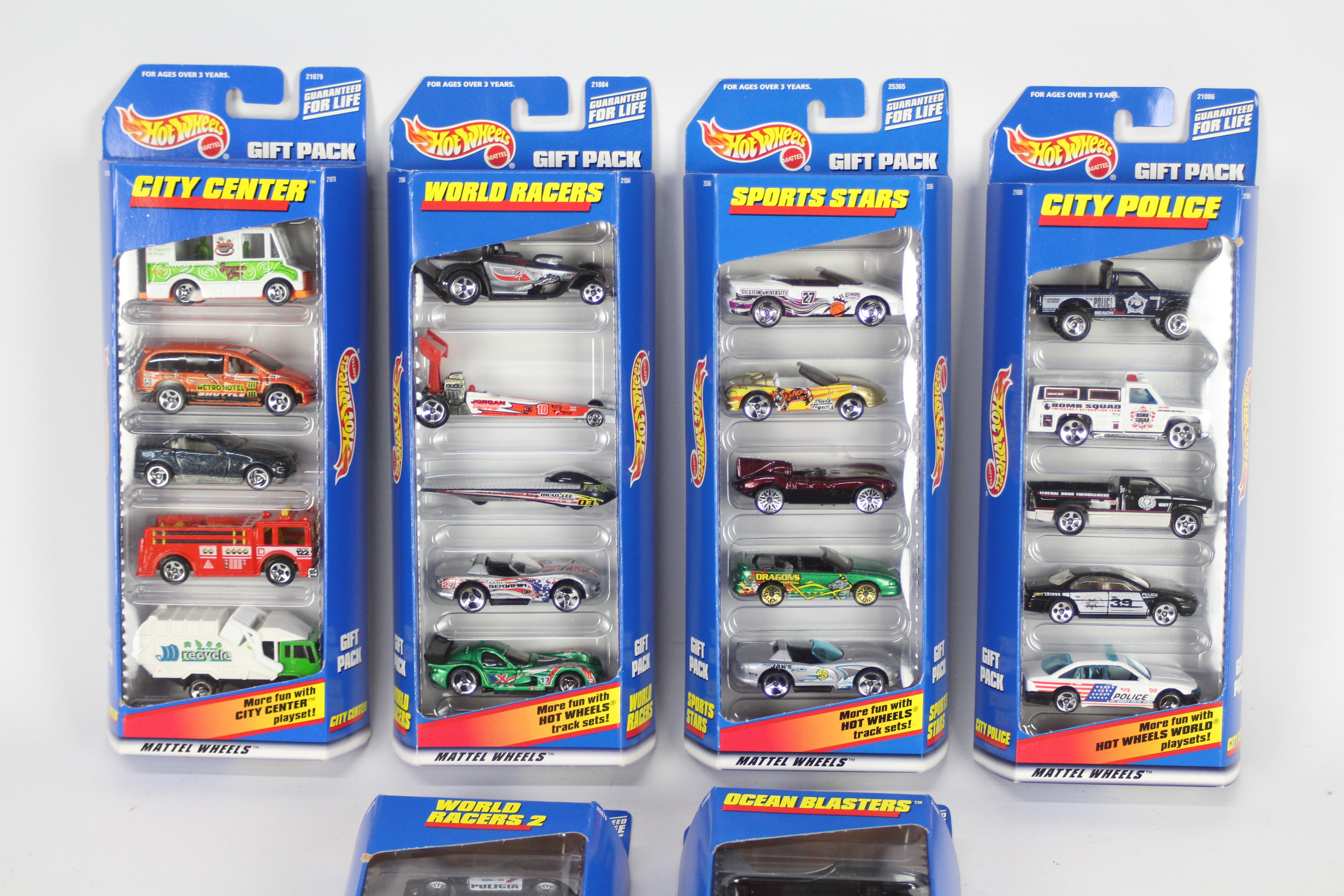 Hot Wheels - 6 x unopened Five Car Hot Wheels Gift Pack from 1998 including Sports Stars # 25365, - Image 2 of 3