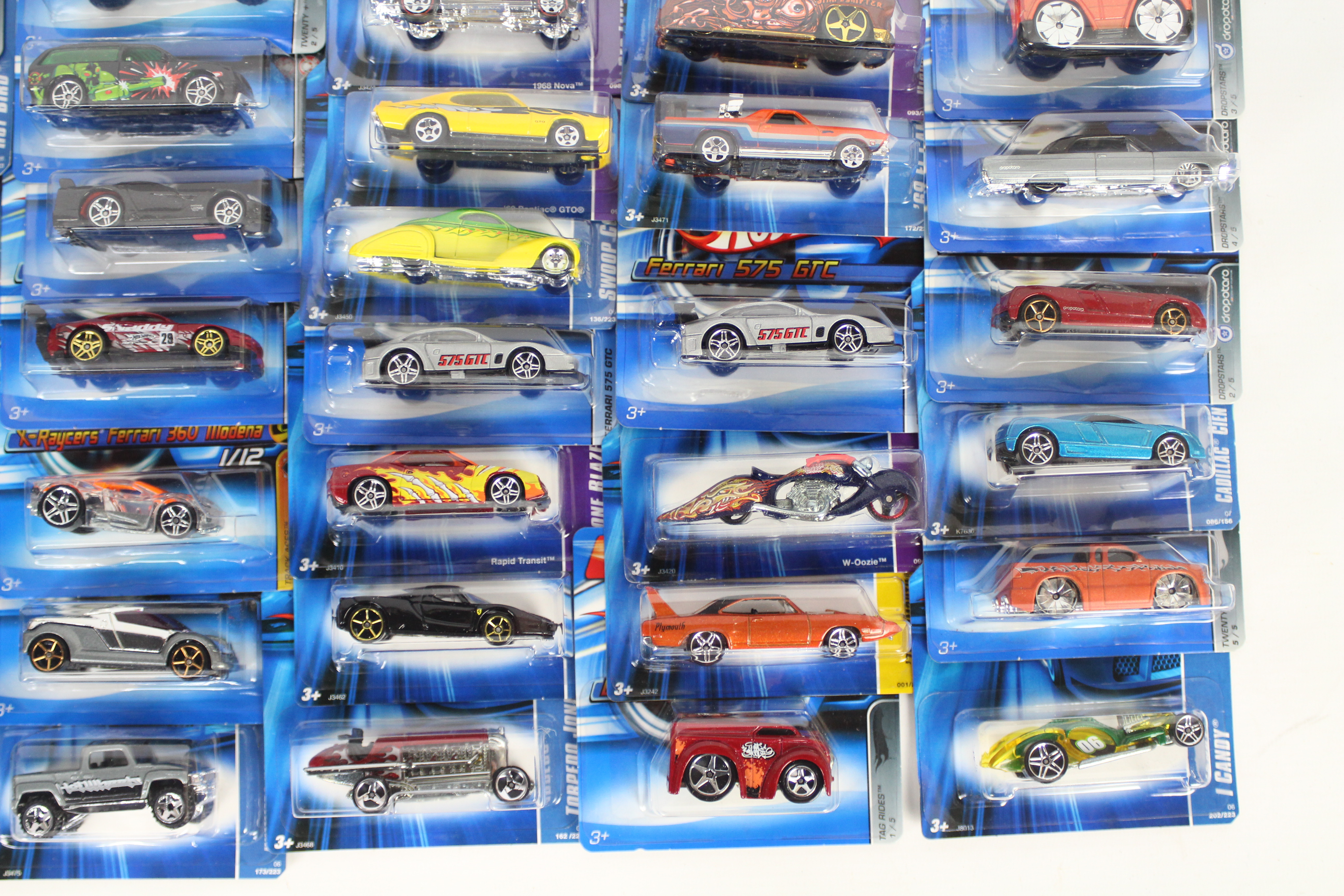 Hot Wheels - 50 x unopened carded vehicles from 2006/7 including Ford GT-40 # J3423, - Image 3 of 4