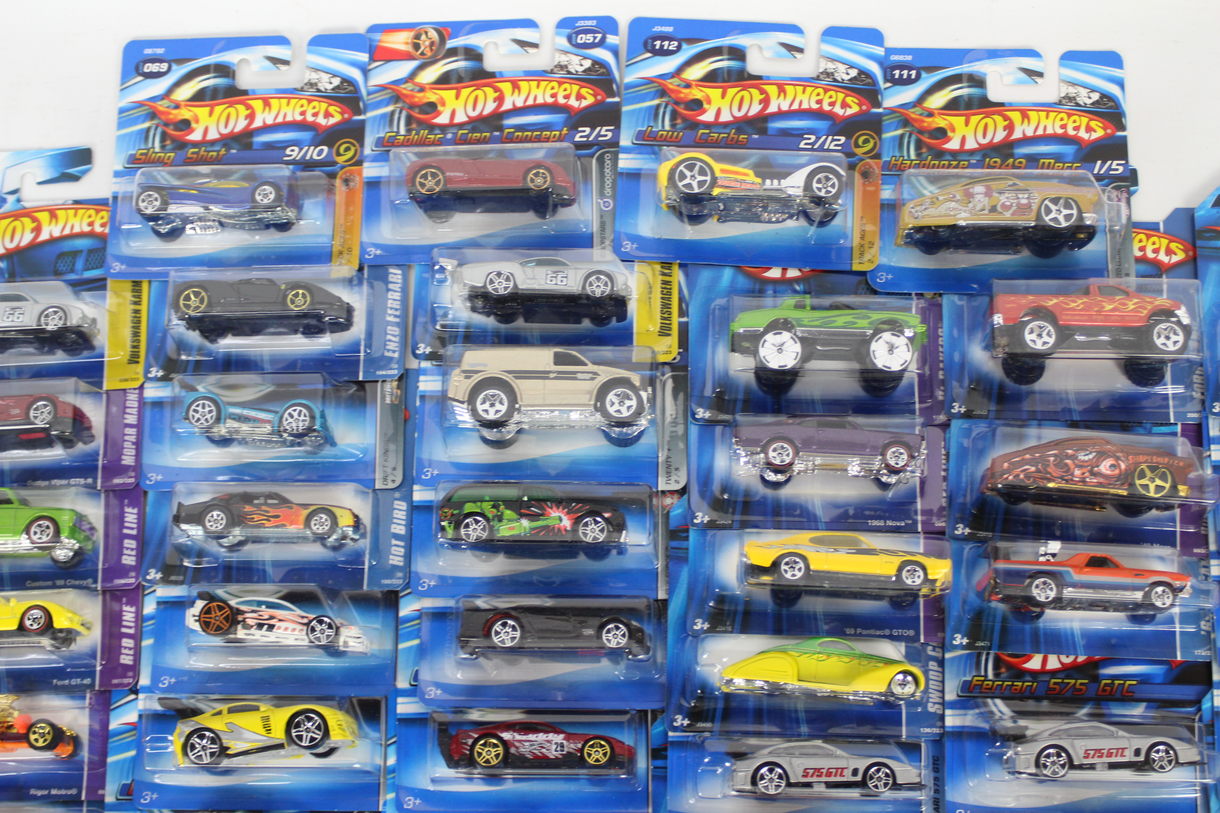 Hot Wheels - 50 x unopened carded vehicles from 2006/7 including Ford GT-40 # J3423, - Image 4 of 4