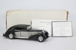 Franklin Mint - A boxed 1:24 scale 11939 Maybach Zeppelin by Franklin Mint.