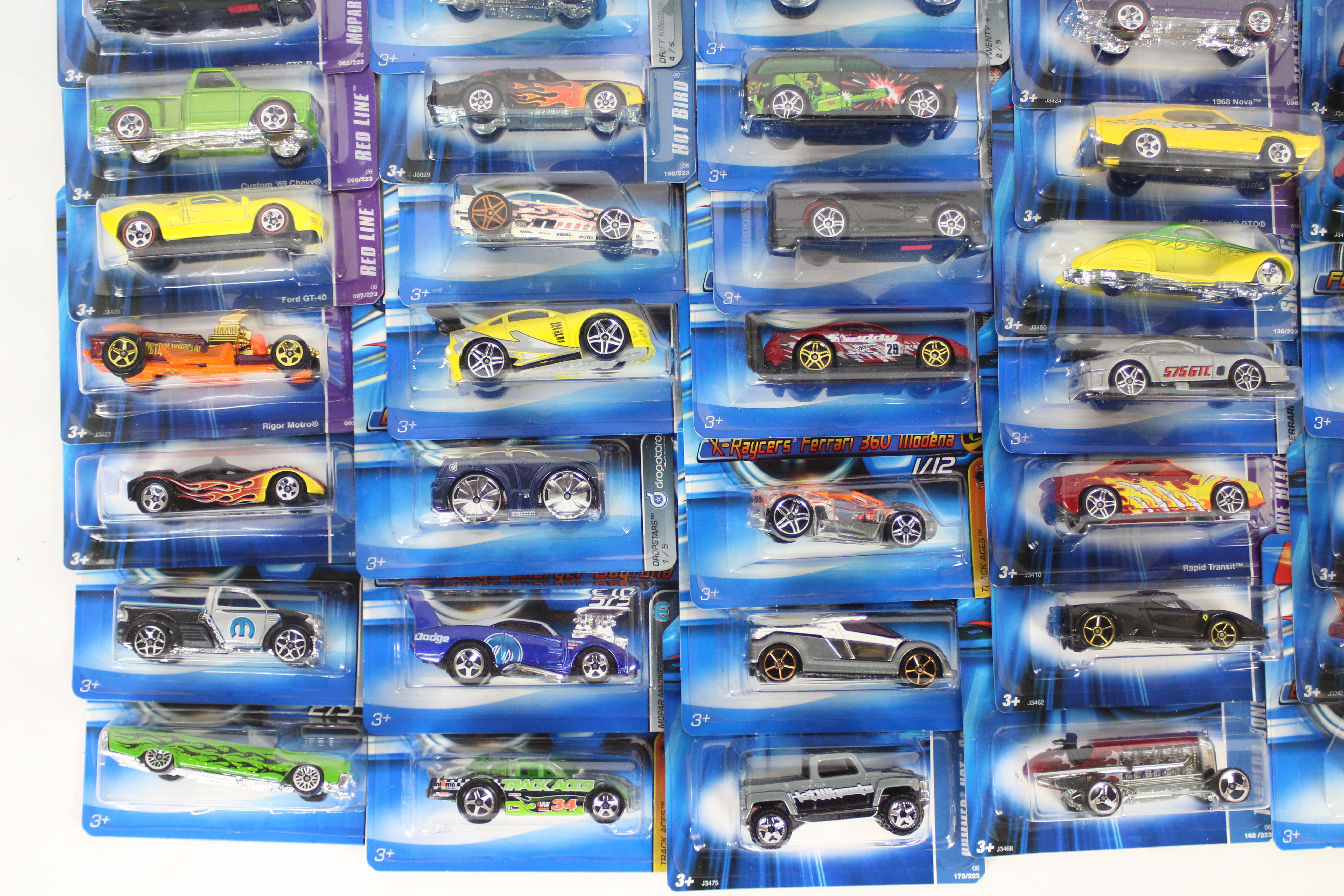 Hot Wheels - 50 x unopened carded vehicles from 2006/7 including Ford GT-40 # J3423, - Image 2 of 4
