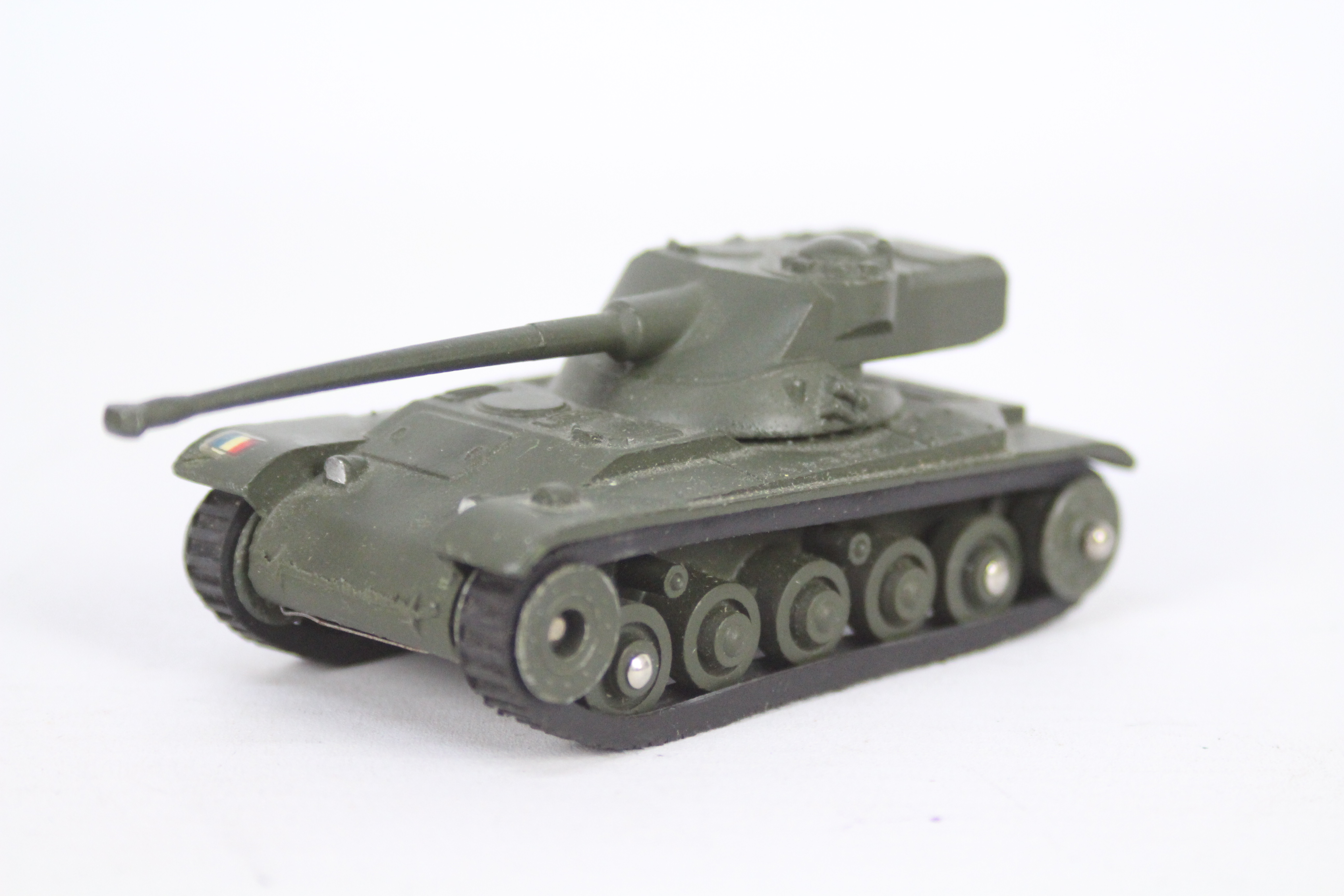 Dinky - A boxed French Dinky AMX Tank # 80C. - Image 3 of 6