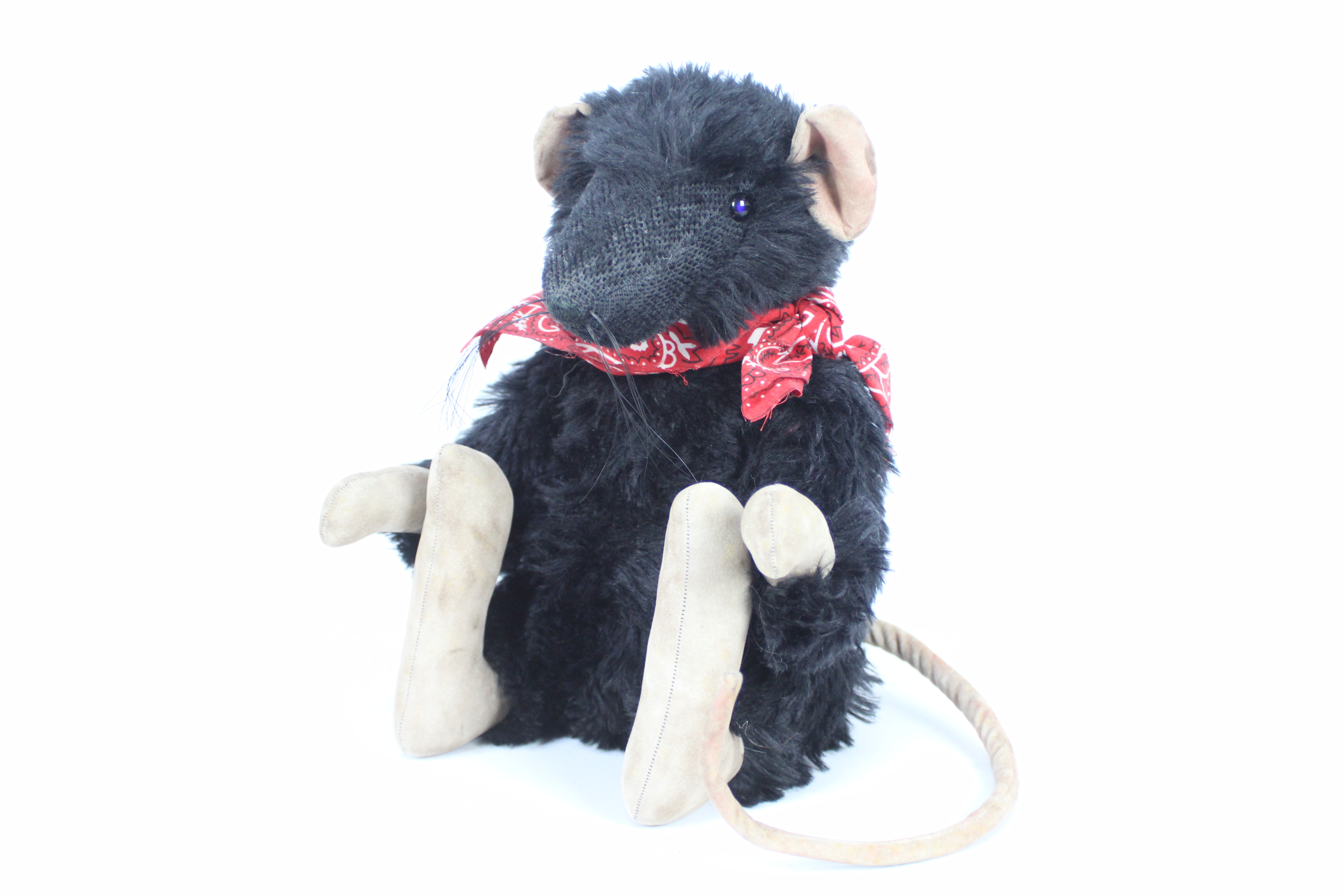 Bevern Bahren - A hand made black rat named Roger made Christine Bevern at Bevern Baren. - Image 3 of 5