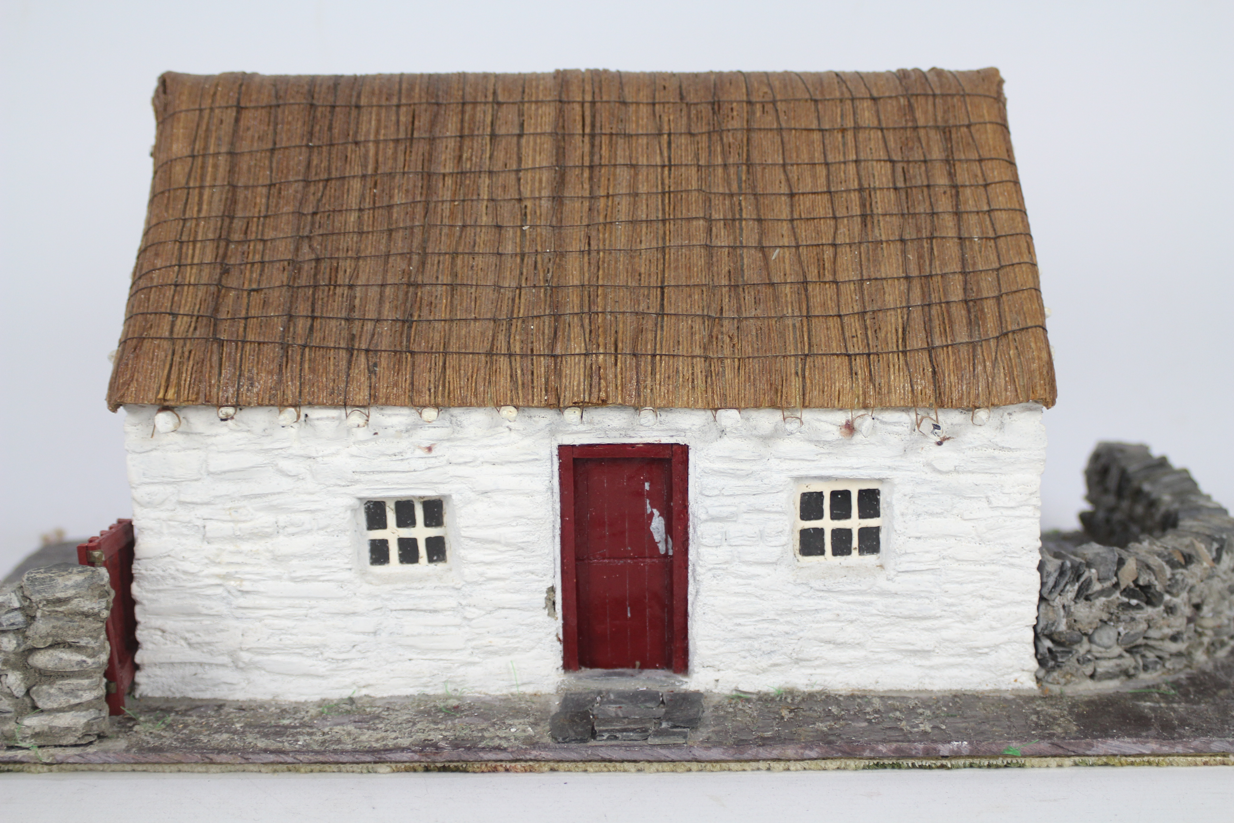 Unconfirmed Maker - An interesting and well constructed model of a thatched stone cottage, - Image 2 of 6