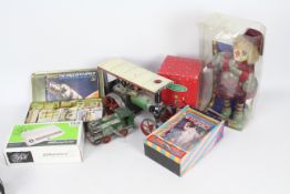 Mamod, Others - A mixed lot of vintage toys,