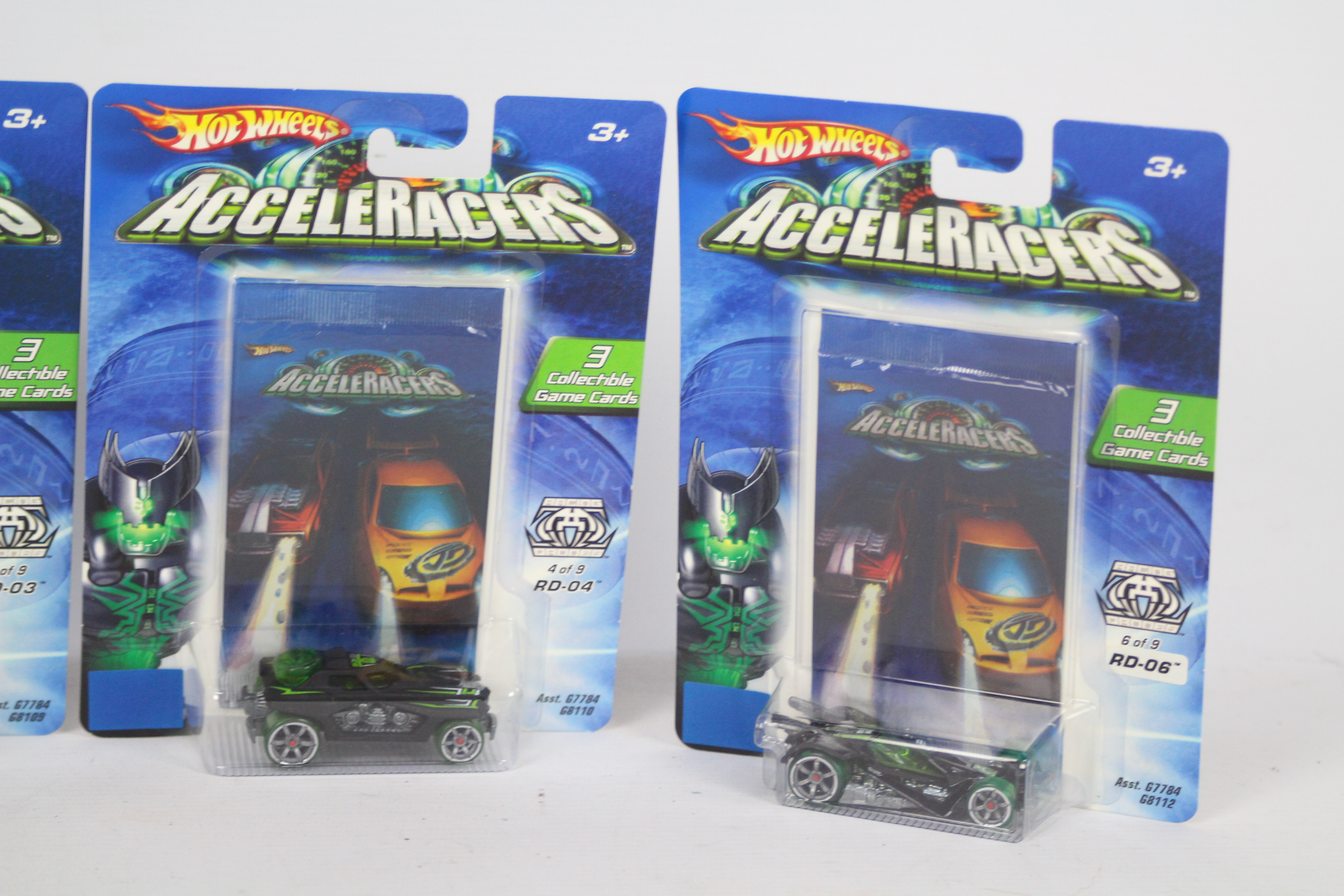 Hot Wheels - Acceleracers - 4 x unopened models from the Racing Drones range, RD-03 # G8109, - Image 2 of 3