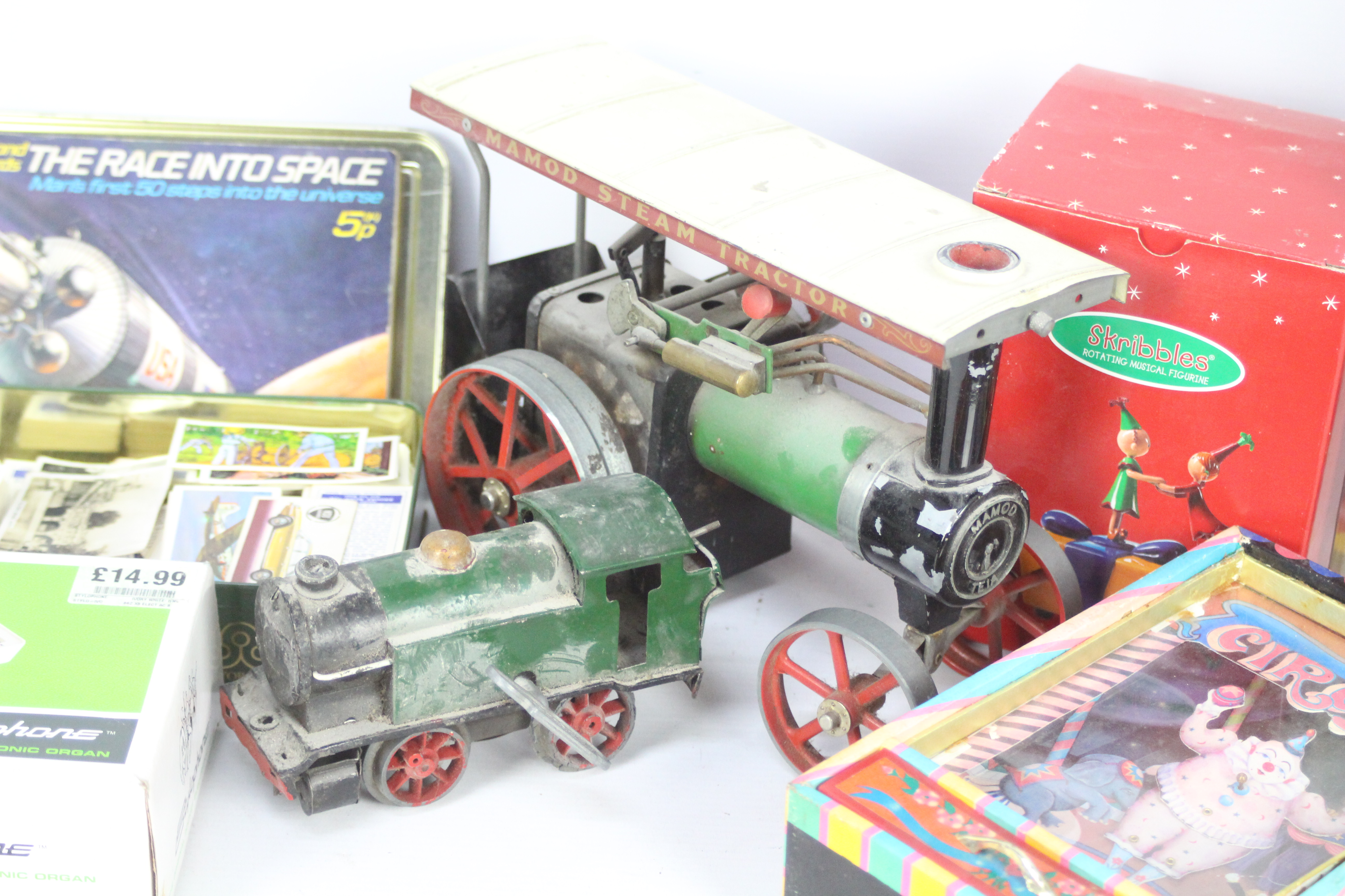 Mamod, Others - A mixed lot of vintage toys, - Image 2 of 3