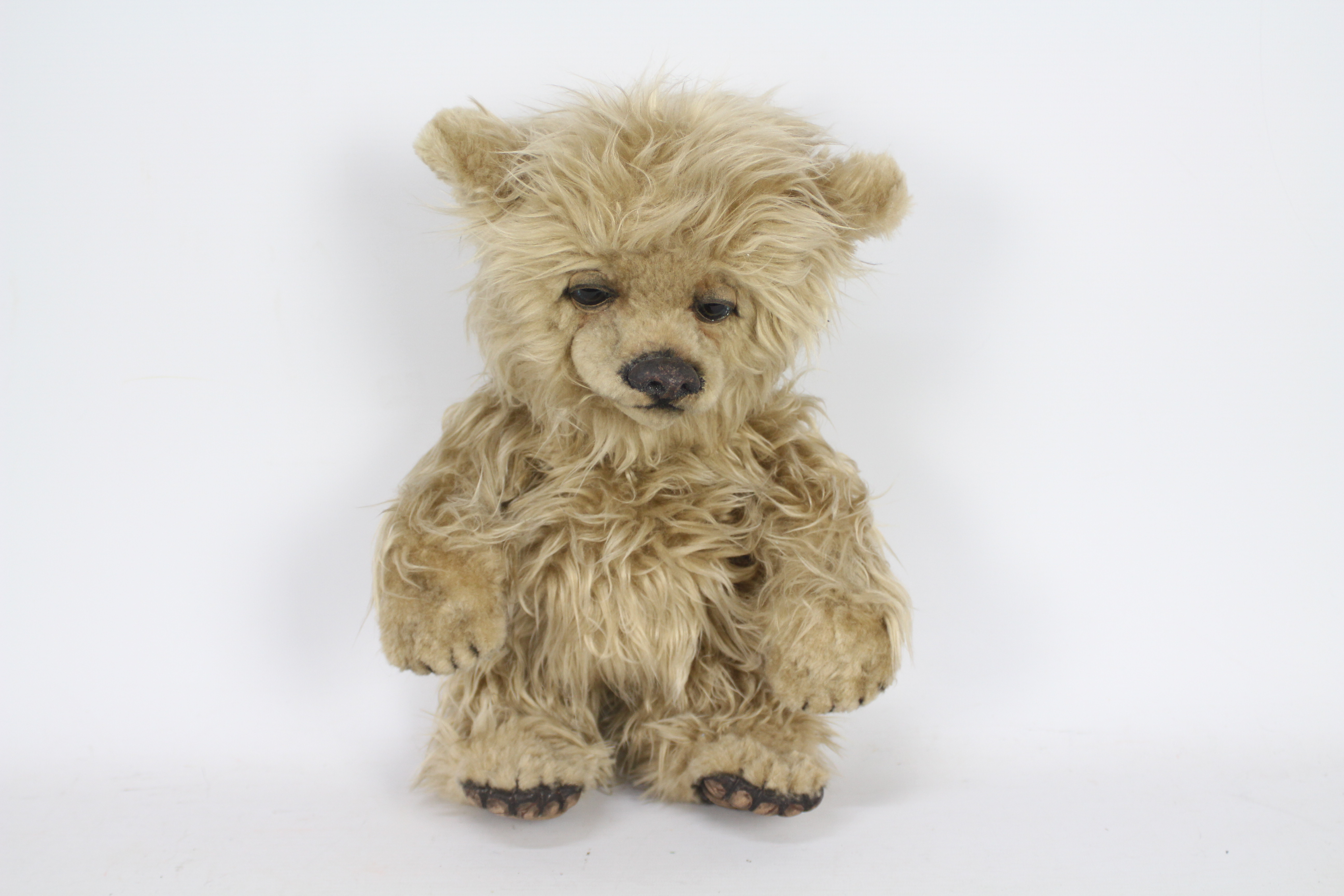 Melisa's Bears - A one of a kind golden faux fur bear named Lizzie made by the Canadian company