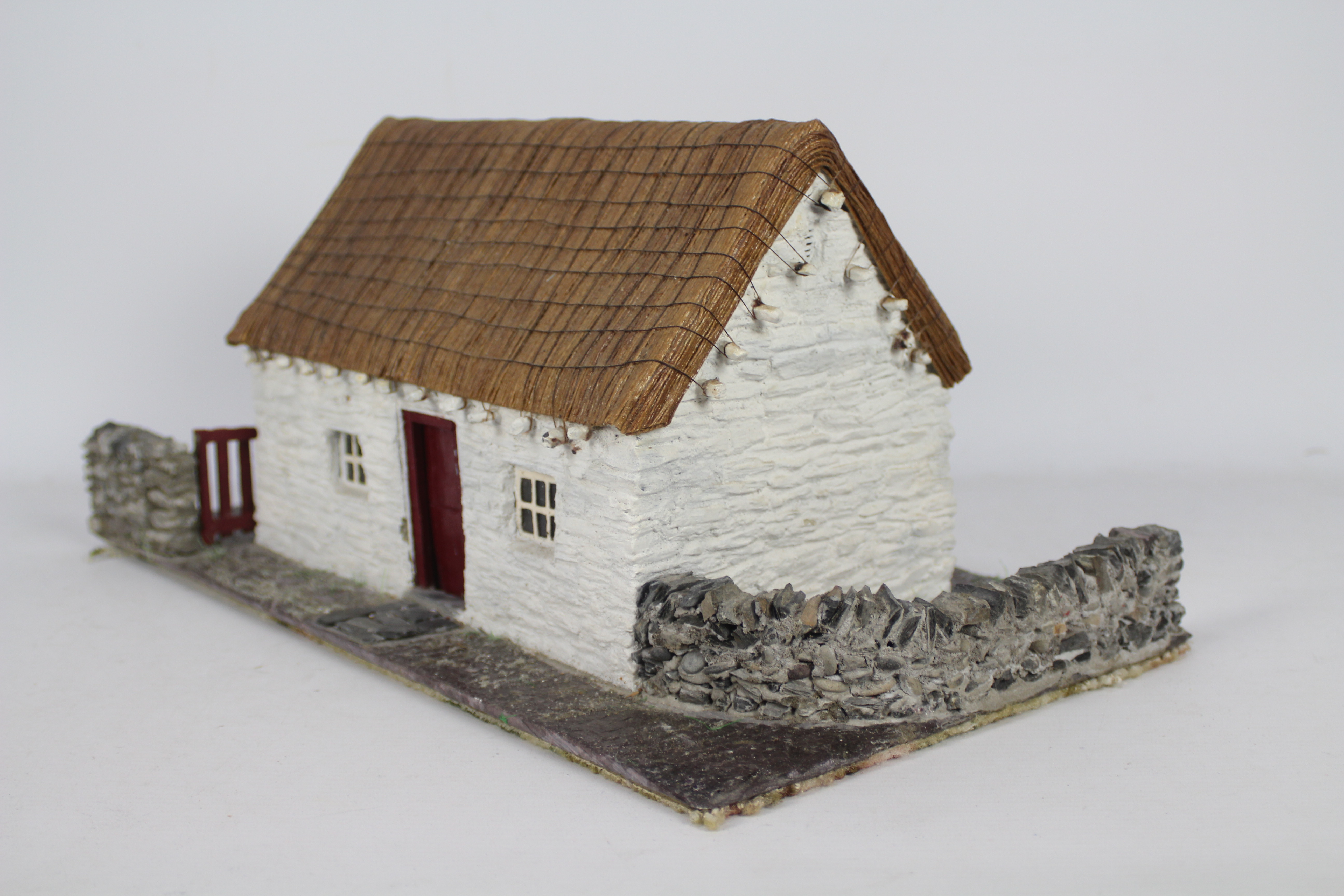 Unconfirmed Maker - An interesting and well constructed model of a thatched stone cottage, - Image 3 of 6