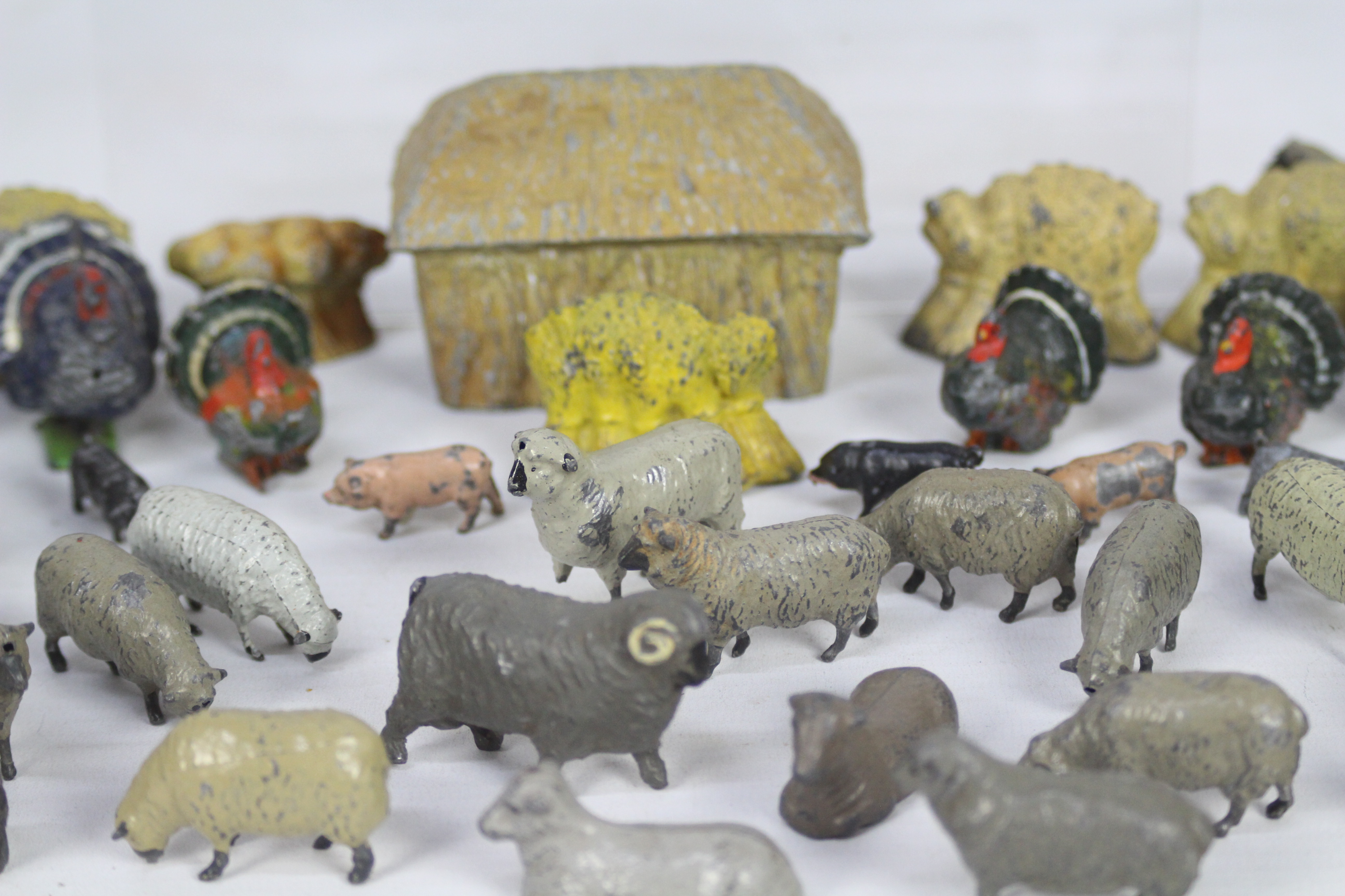 Britains, Similar - In excess of 80 Britains Farm Series and similar farm animal figures. - Image 5 of 6