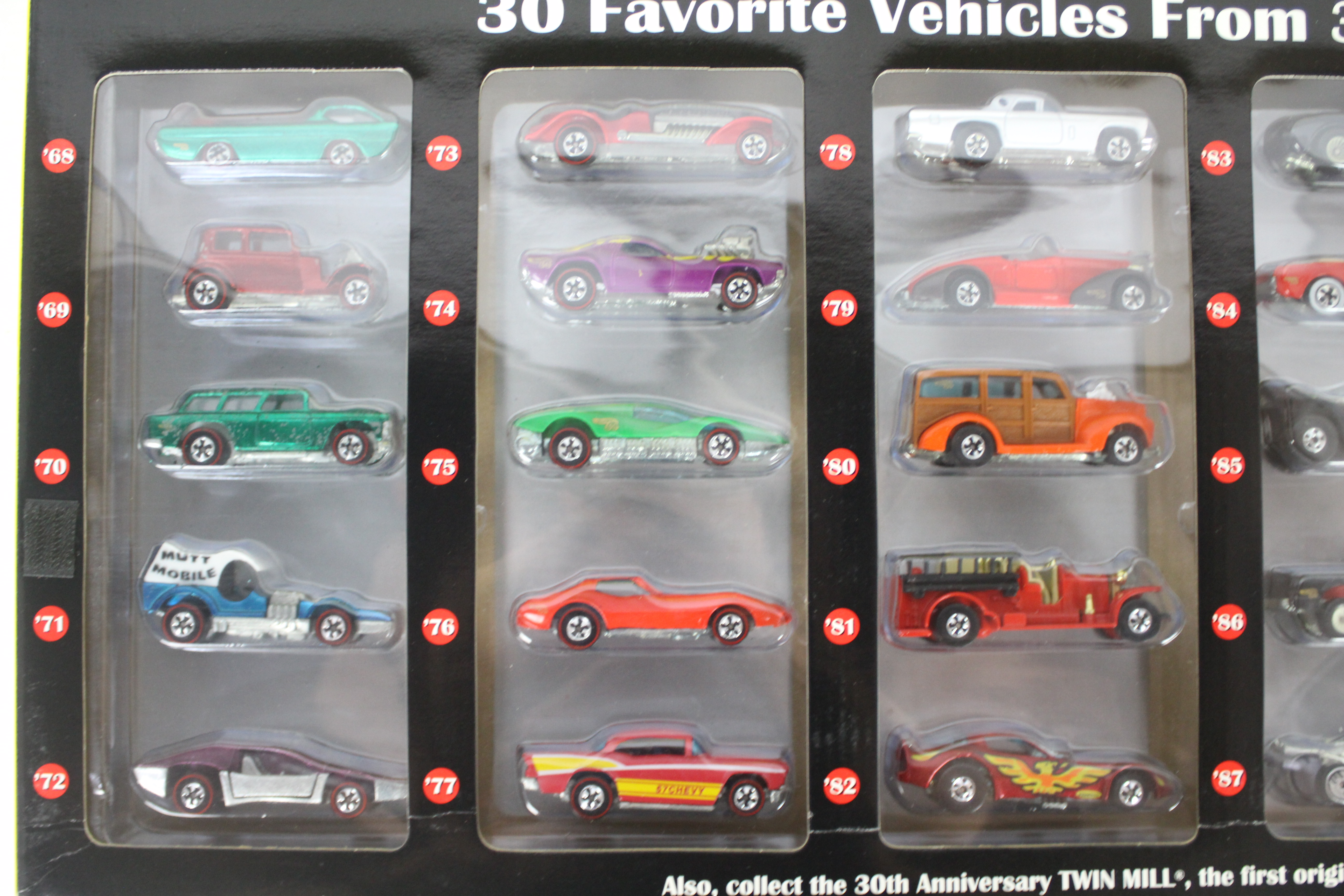 Hot Wheels - A rare 1998 Hot Wheels 30th Anniversary Collectors Choice 30 Car Set. - Image 2 of 5