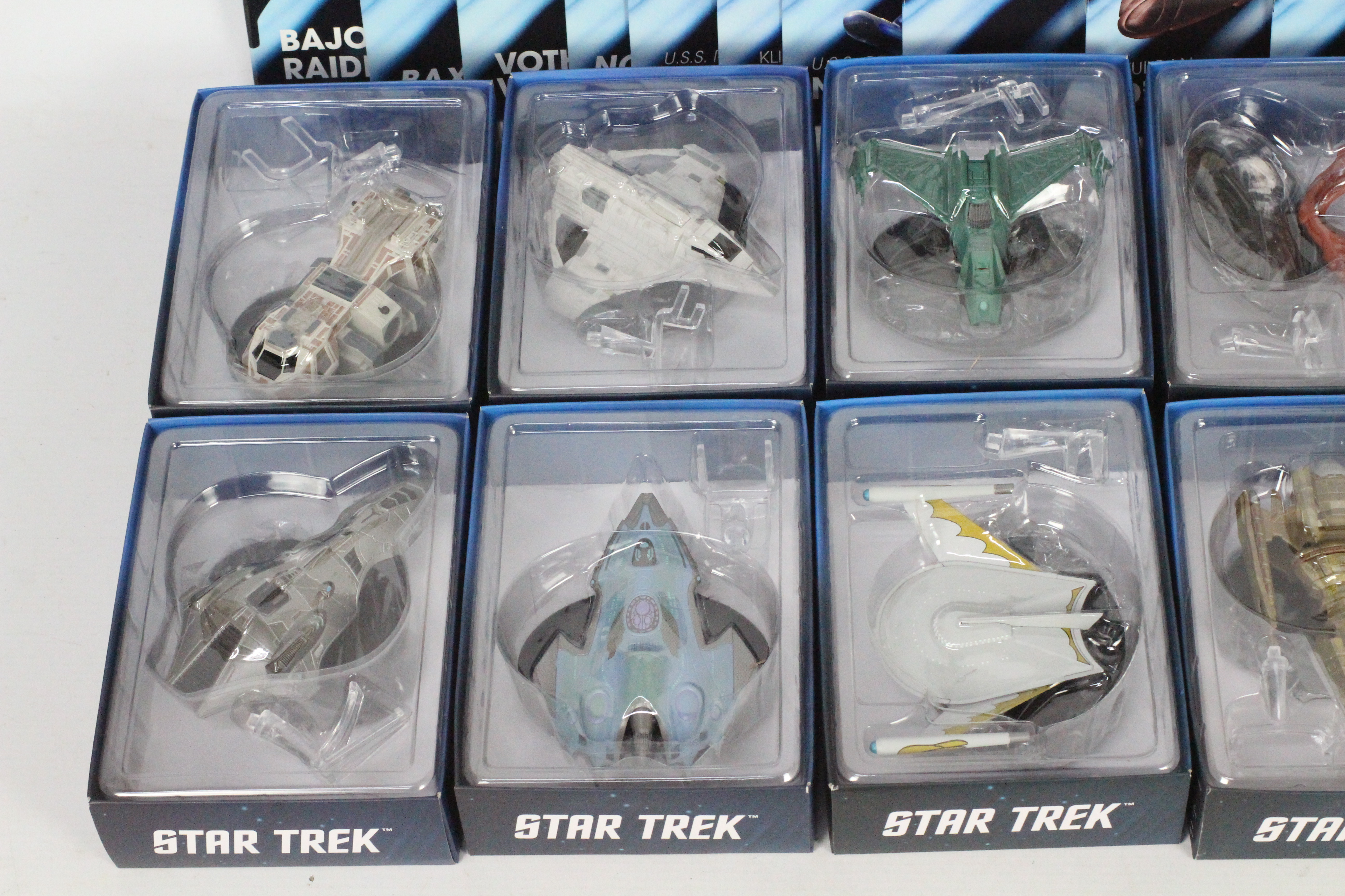 Eaglemoss - An alliance of 10 diecast 'Star Trek' space ships and accompanying magazines from the - Image 2 of 4