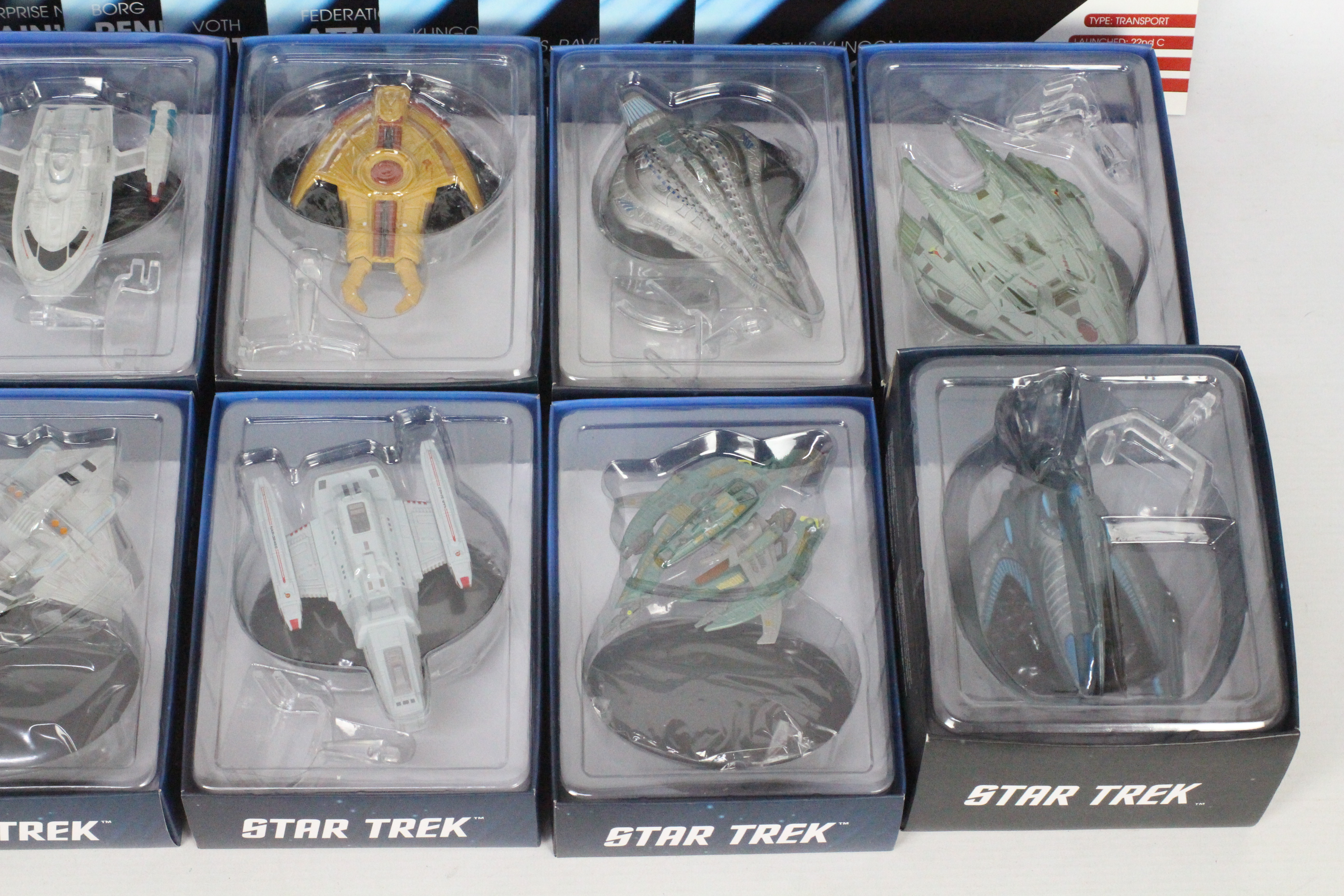 Eaglemoss - A flotilla of 10 diecast 'Star Trek' space ships and accompanying magazines from the - Image 3 of 3