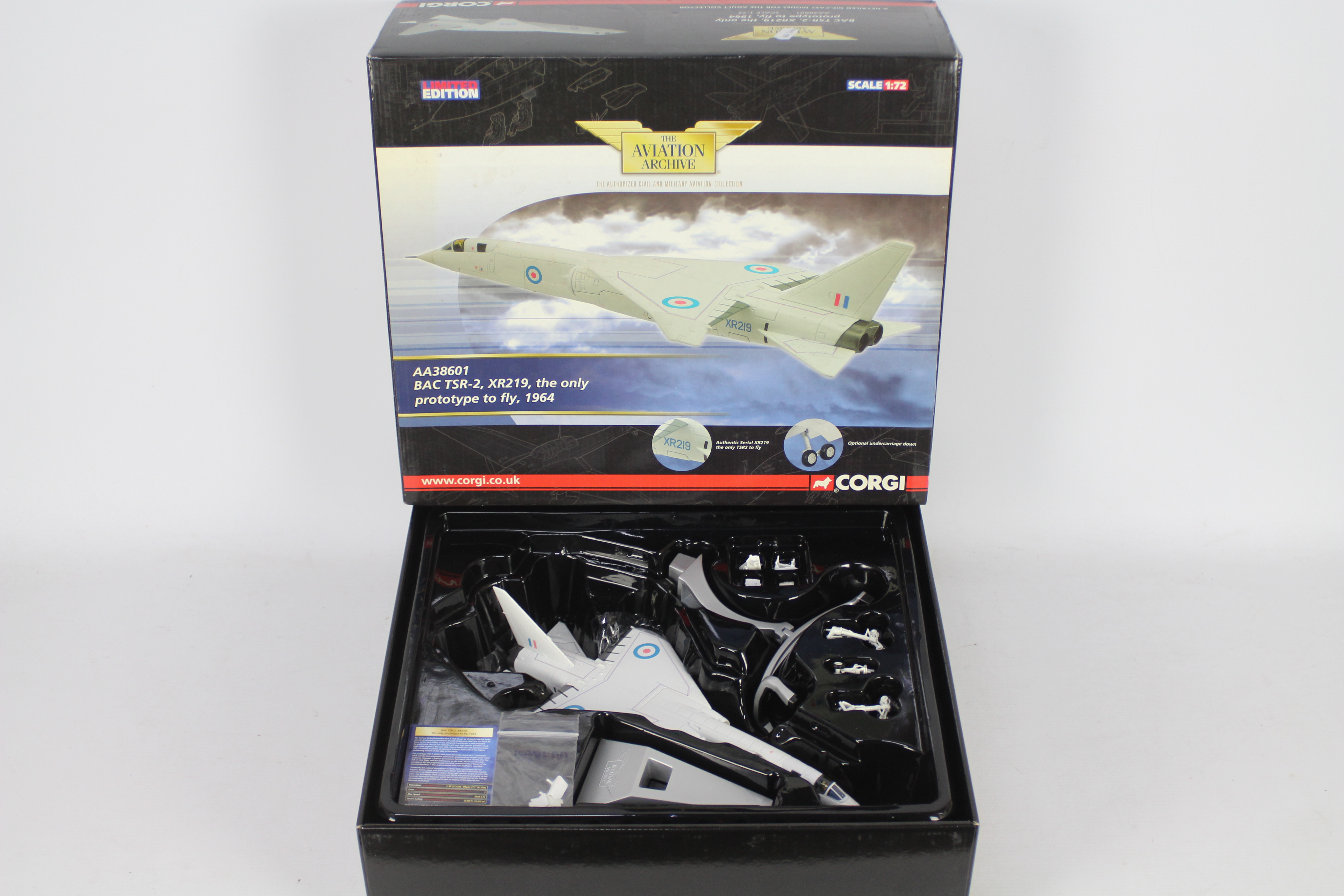 Corgi Aviation Archive - A boxed Limited Edition 1:72 scale AA38601 BAC TSR-2 XR219.