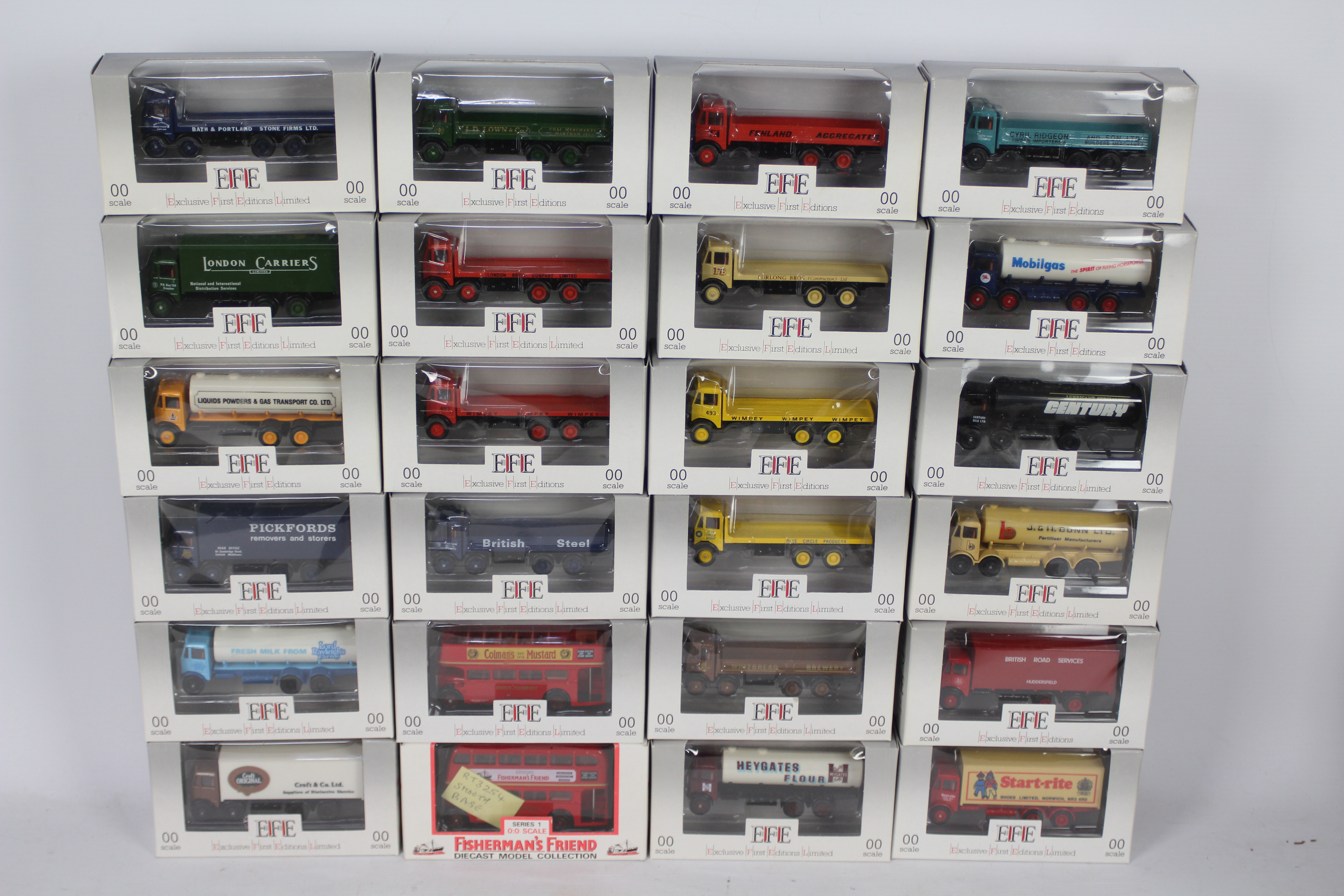 EFE - An EFE trade box of 24 boxed diecast commercial vehicles and buses from EFE.