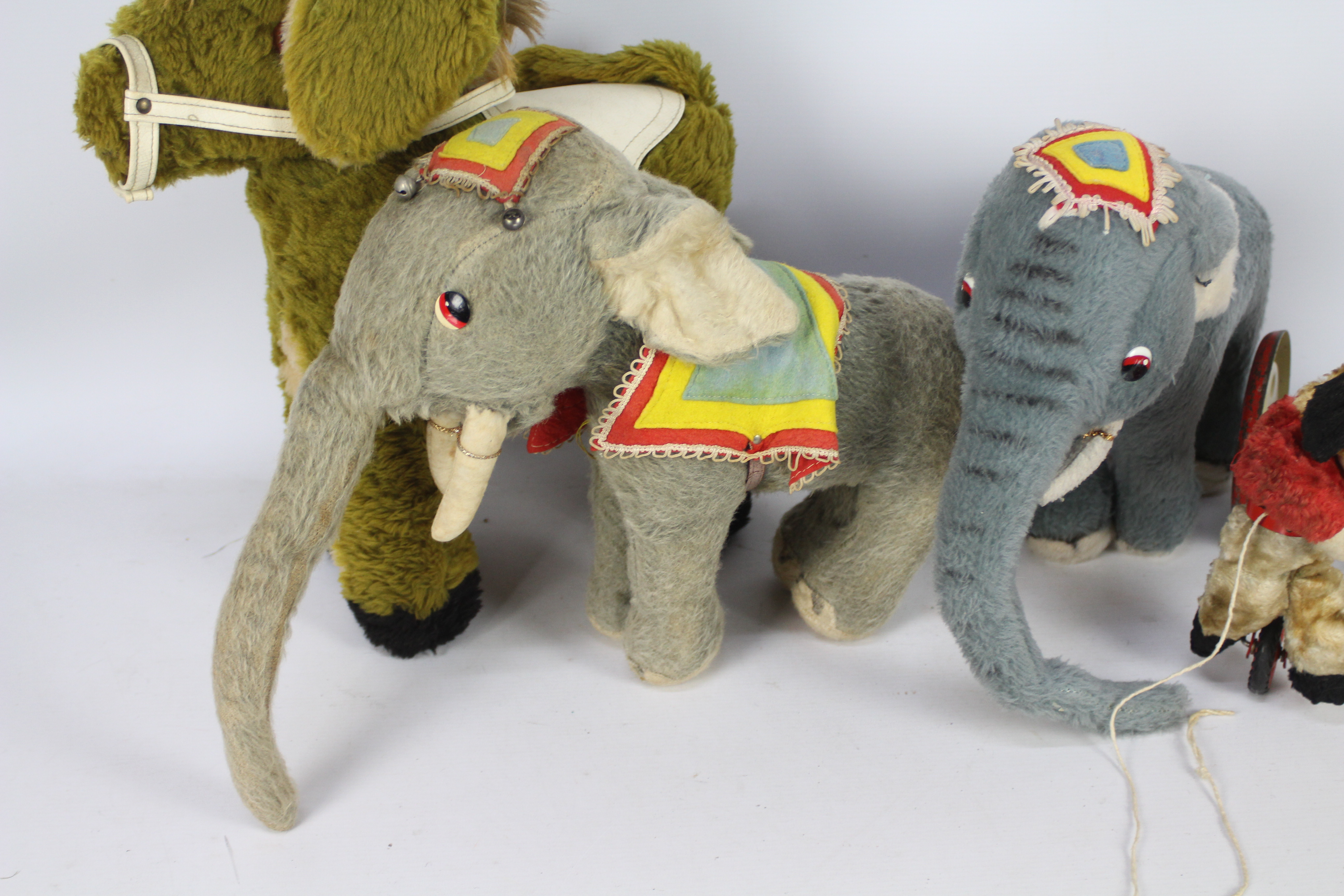 Pedigree, Chiltern, Merrythought, Other - A collection of five vintage soft toys. - Image 10 of 11