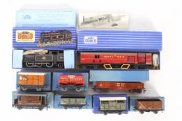 Hornby - Dublo - A boxed 3 - Rail BR 0-6-2 Tank Locomotive # EDL17 and 8 x boxed wagons including