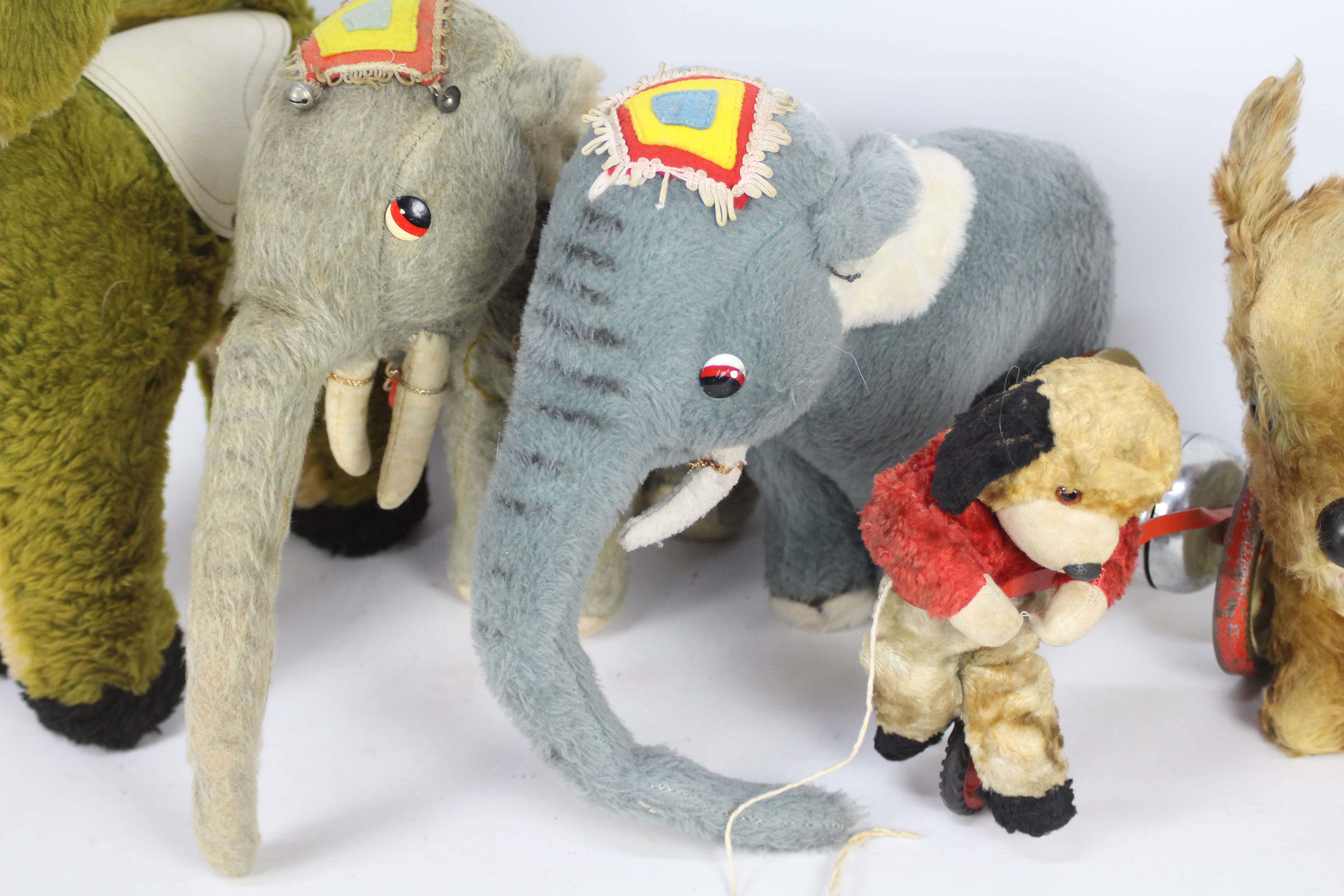 Pedigree, Chiltern, Merrythought, Other - A collection of five vintage soft toys. - Image 6 of 11
