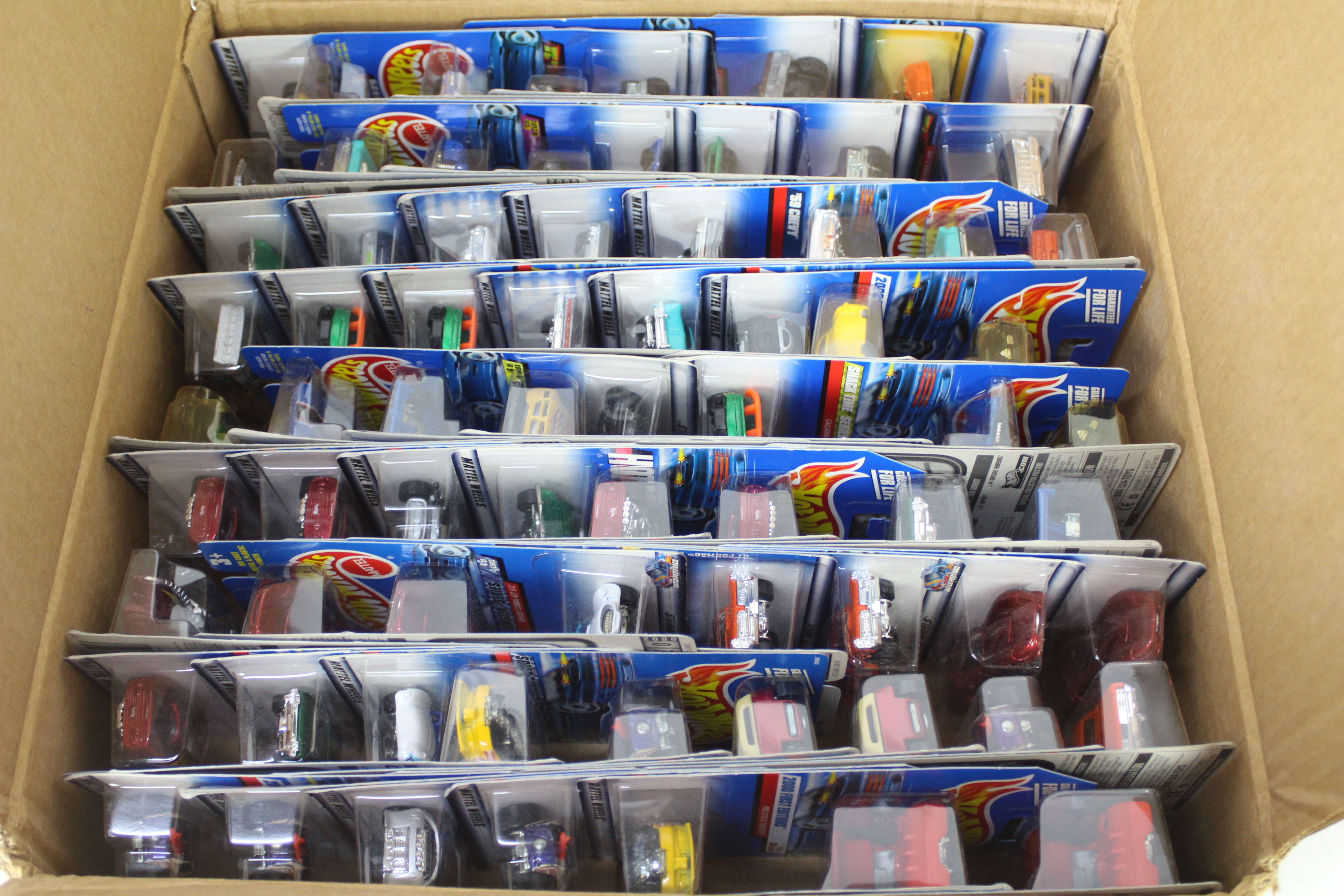 Hot Wheels - A Hot Wheels factory assortment box of 72 x models from circa 2000, - Image 3 of 4