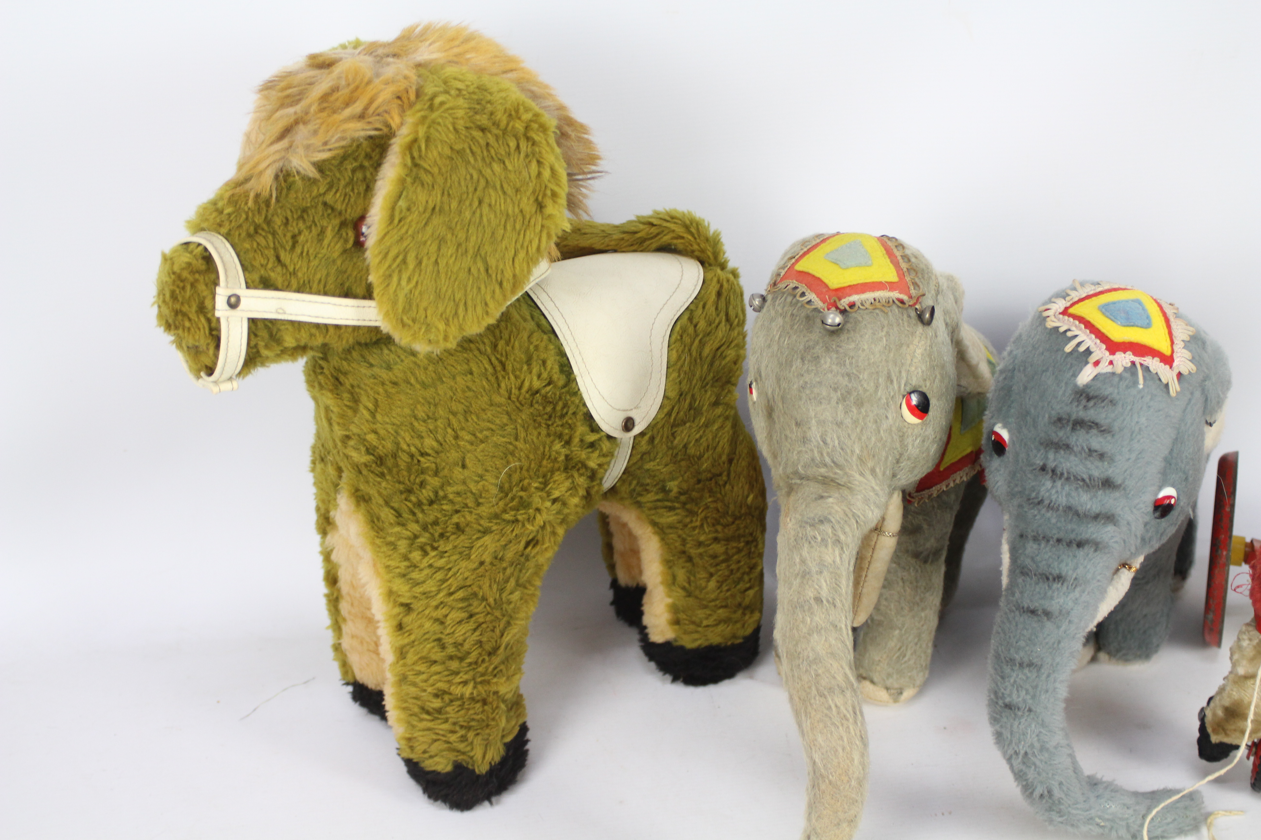 Pedigree, Chiltern, Merrythought, Other - A collection of five vintage soft toys. - Image 8 of 11