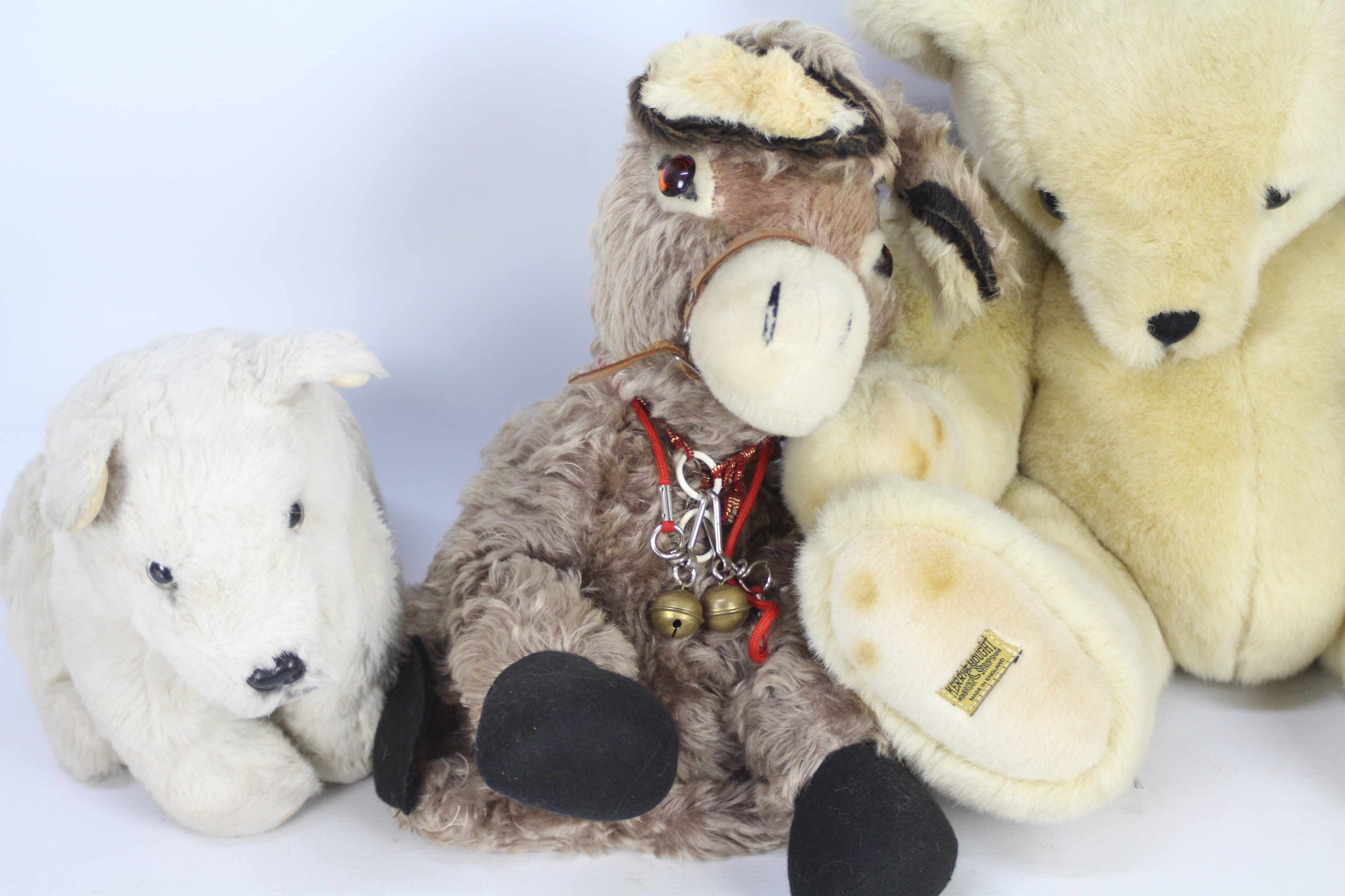 Merrythought - A trio of Merrythought soft toys. - Image 2 of 4