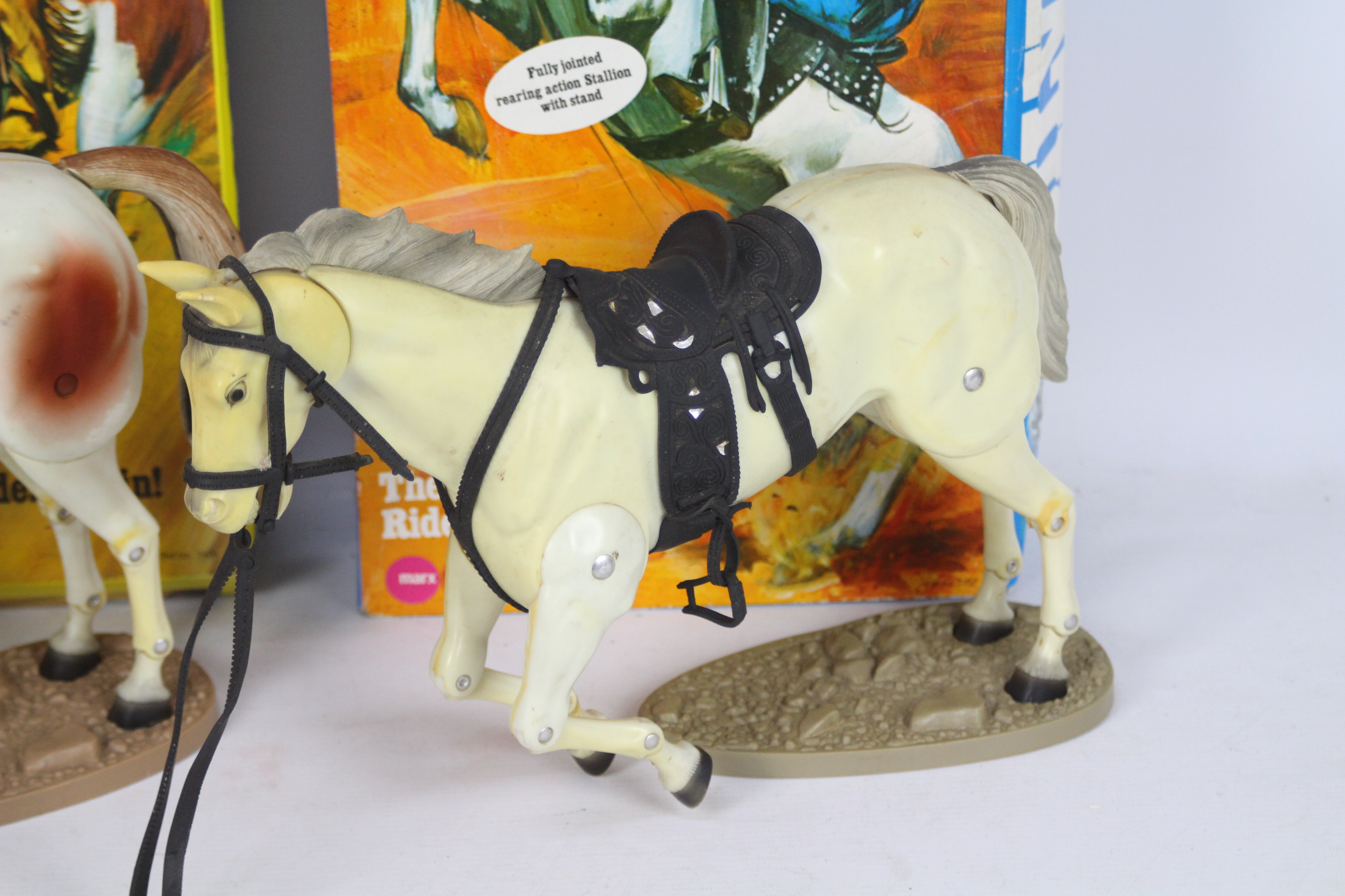 Marx - Two boxed vintage Marx 'The Lone Ranger Rides Again' horses, 'Silver' and 'Scout'. - Image 2 of 4