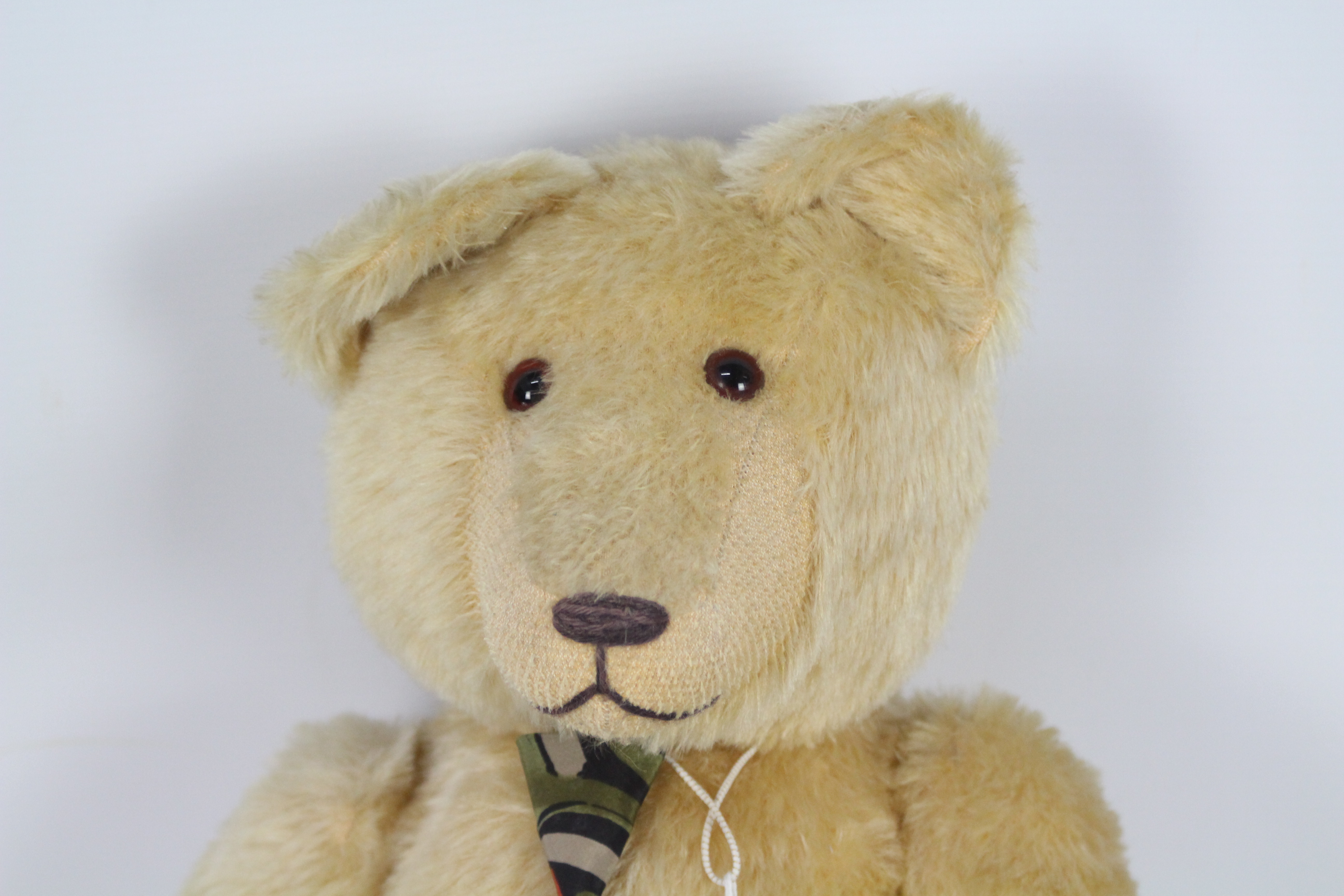 Sonneberg Bear - A blonde mohair teddy bear with growler by Johanna Haida, - Image 2 of 6