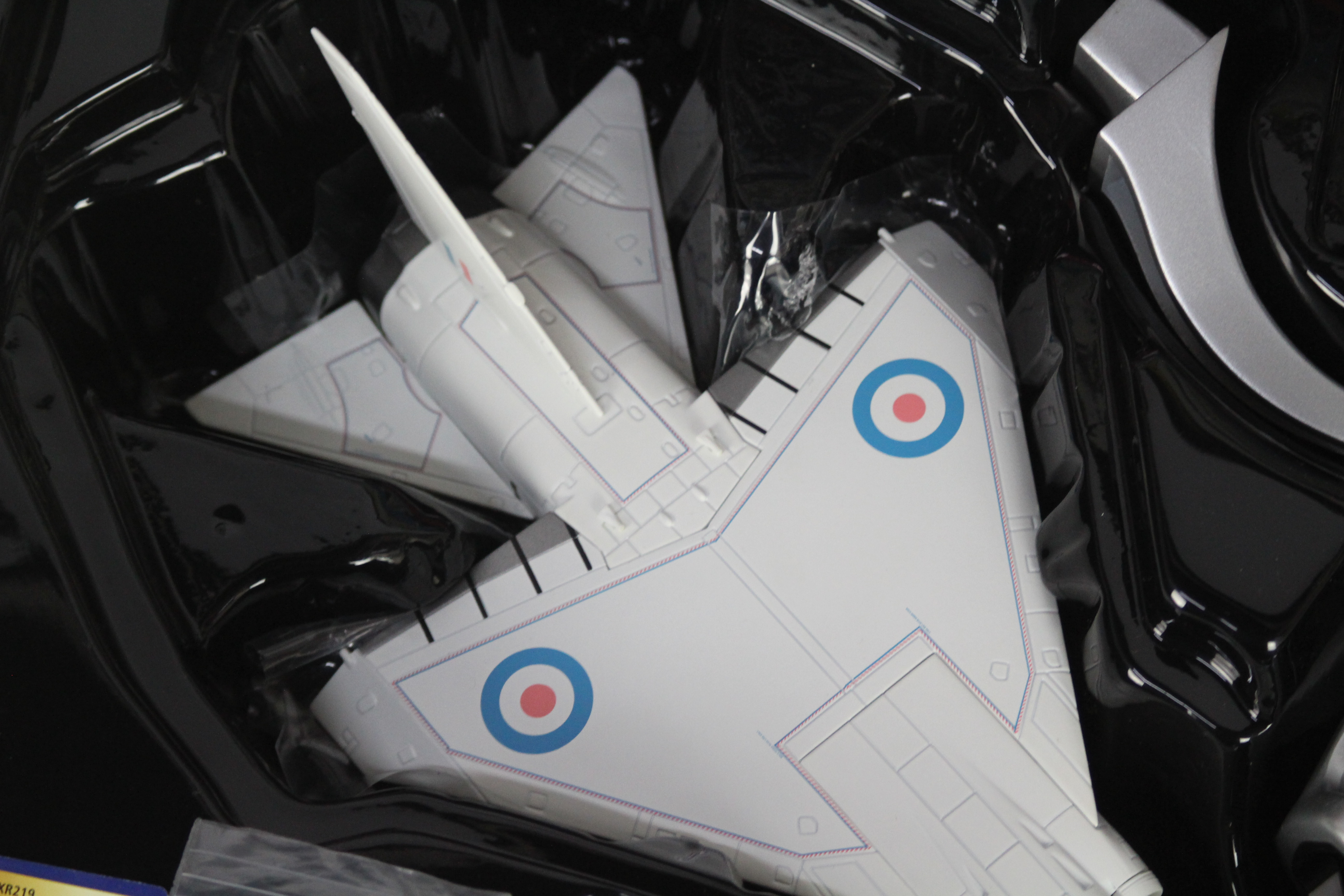 Corgi Aviation Archive - A boxed Limited Edition 1:72 scale AA38601 BAC TSR-2 XR219. - Image 6 of 9