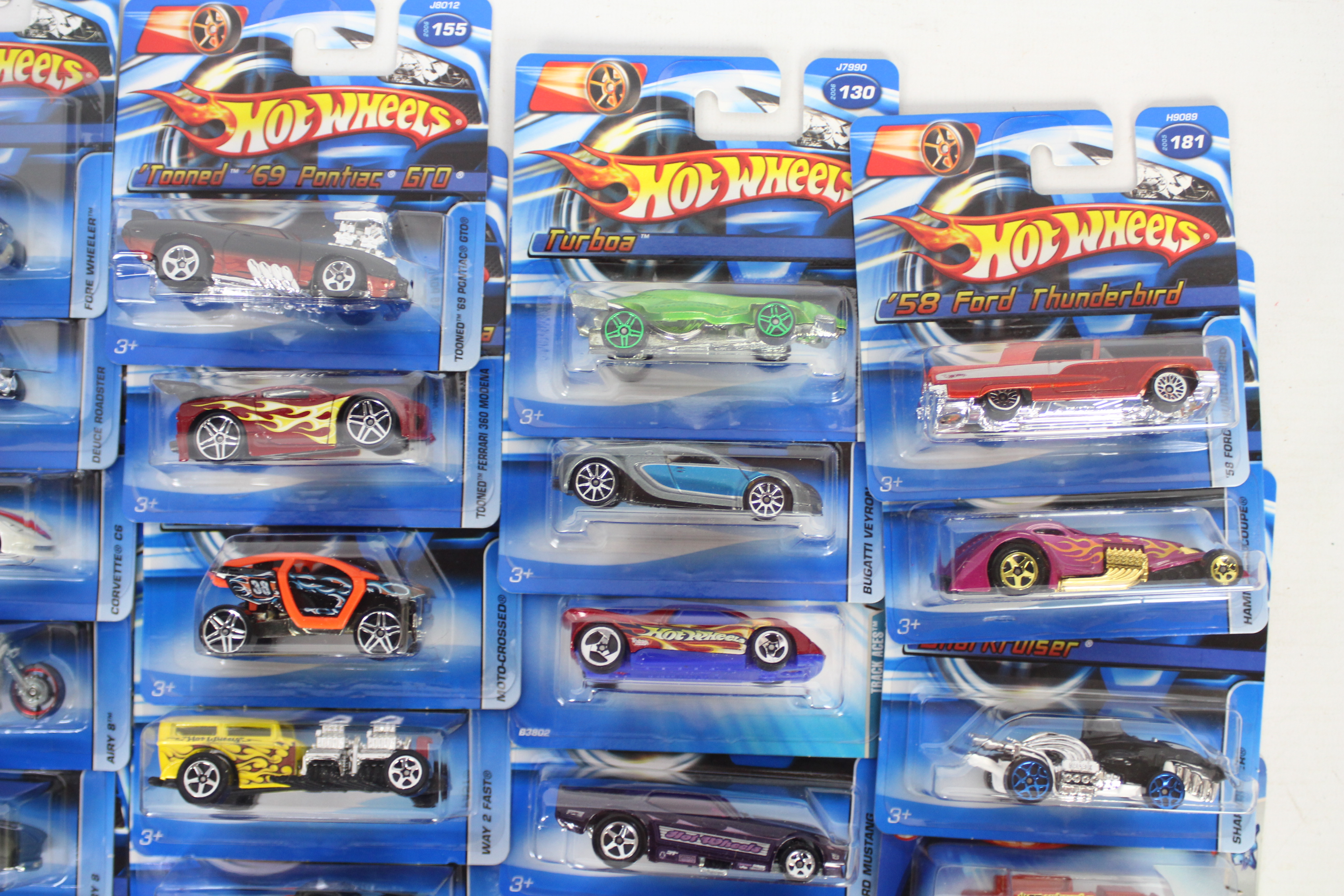 Hot Wheels - 50 x unopened carded models from the mid 2000's including Bugatti Veyron # J8000, - Image 3 of 3