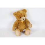 Steiff - A Steiff #0230/45 'Petsy' jointed blond plush bear with off white muzzle and paws approx