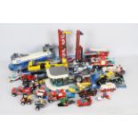 Lego - A collection of Lego City items including # 3368 Rig, # 60026 Bike Shop,