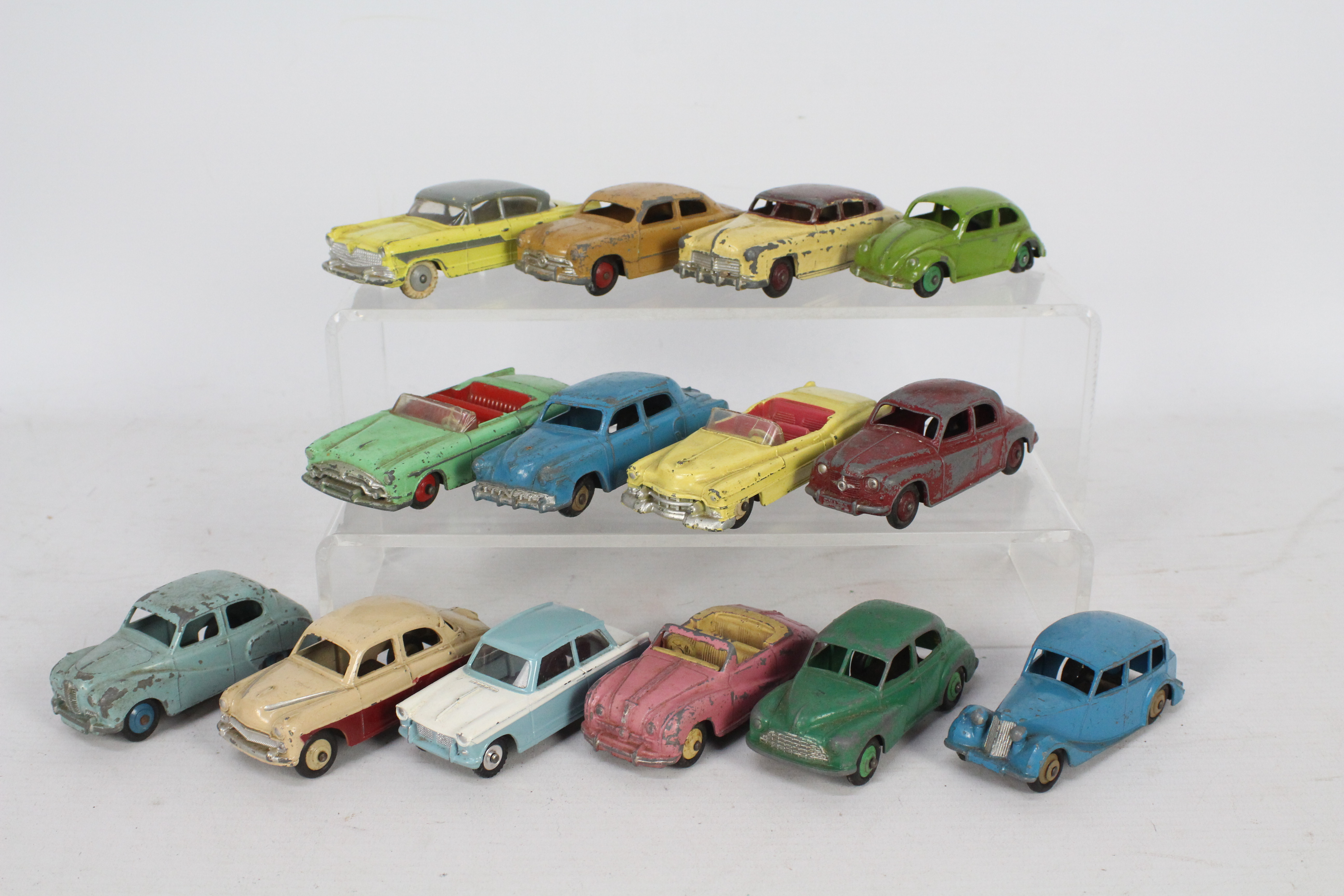 Dinky - 14 x unboxed models including Hudson Hornet # 174, Vauxhall Cresta # 164,