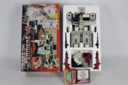 Hasbro - Transformers - A boxed 1985 Transformers Autobot Battle Station Metroplex # 5791.