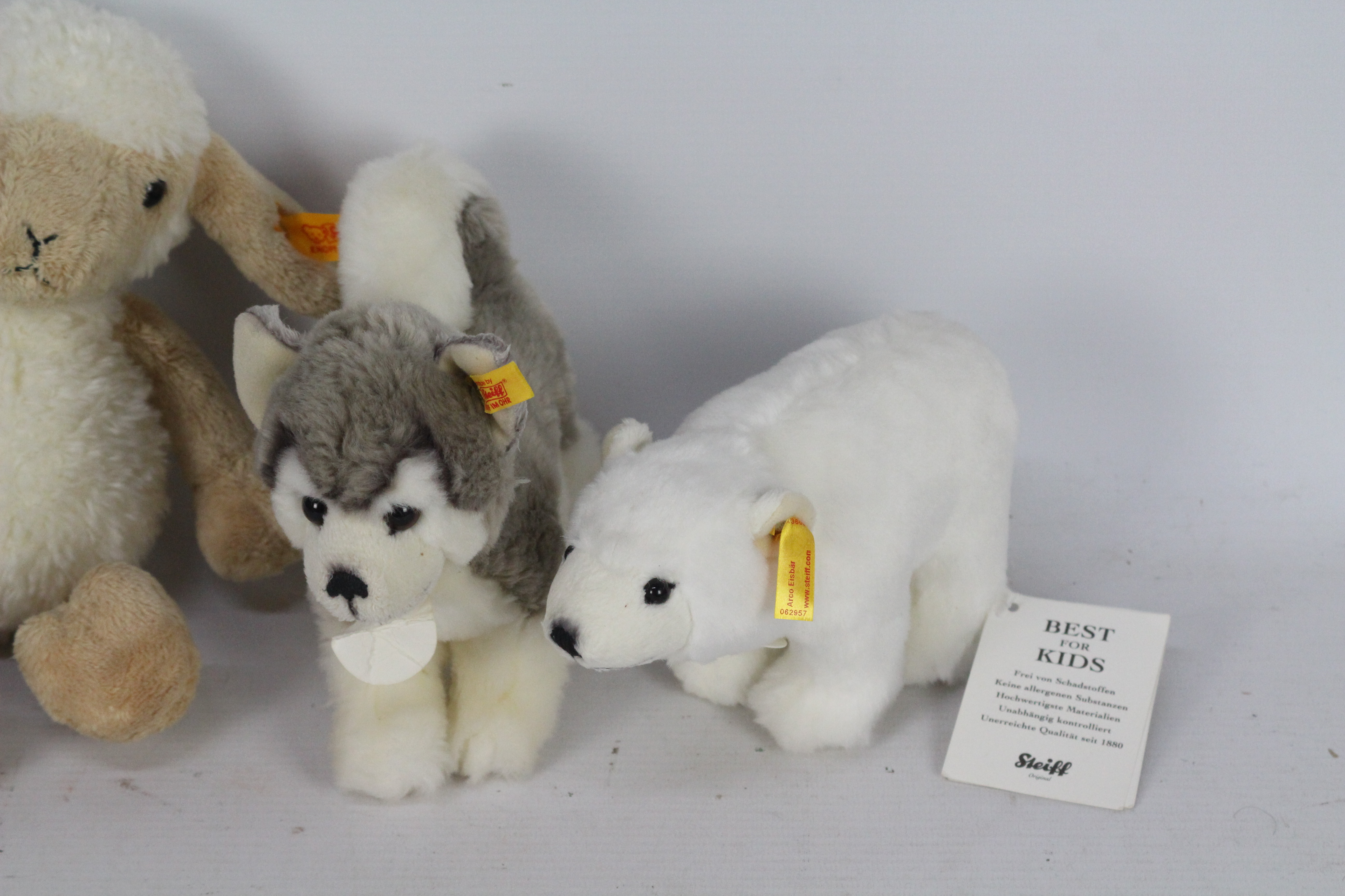 Steiff - Three Steiff plush toys. - Image 2 of 5