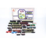 Hornby - Tri-ang - Lima - A collection of 3 x locos and 19 x wagons including class B12 loco number