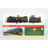 Hornby - A boxed 4-6-2 00 gauge steam locomotive #35028 The model appears to be in good condition,