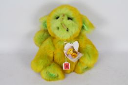 Bearalicious Bears OOAK - A green-coloured 'Puff the Magic Dragon' soft toy.