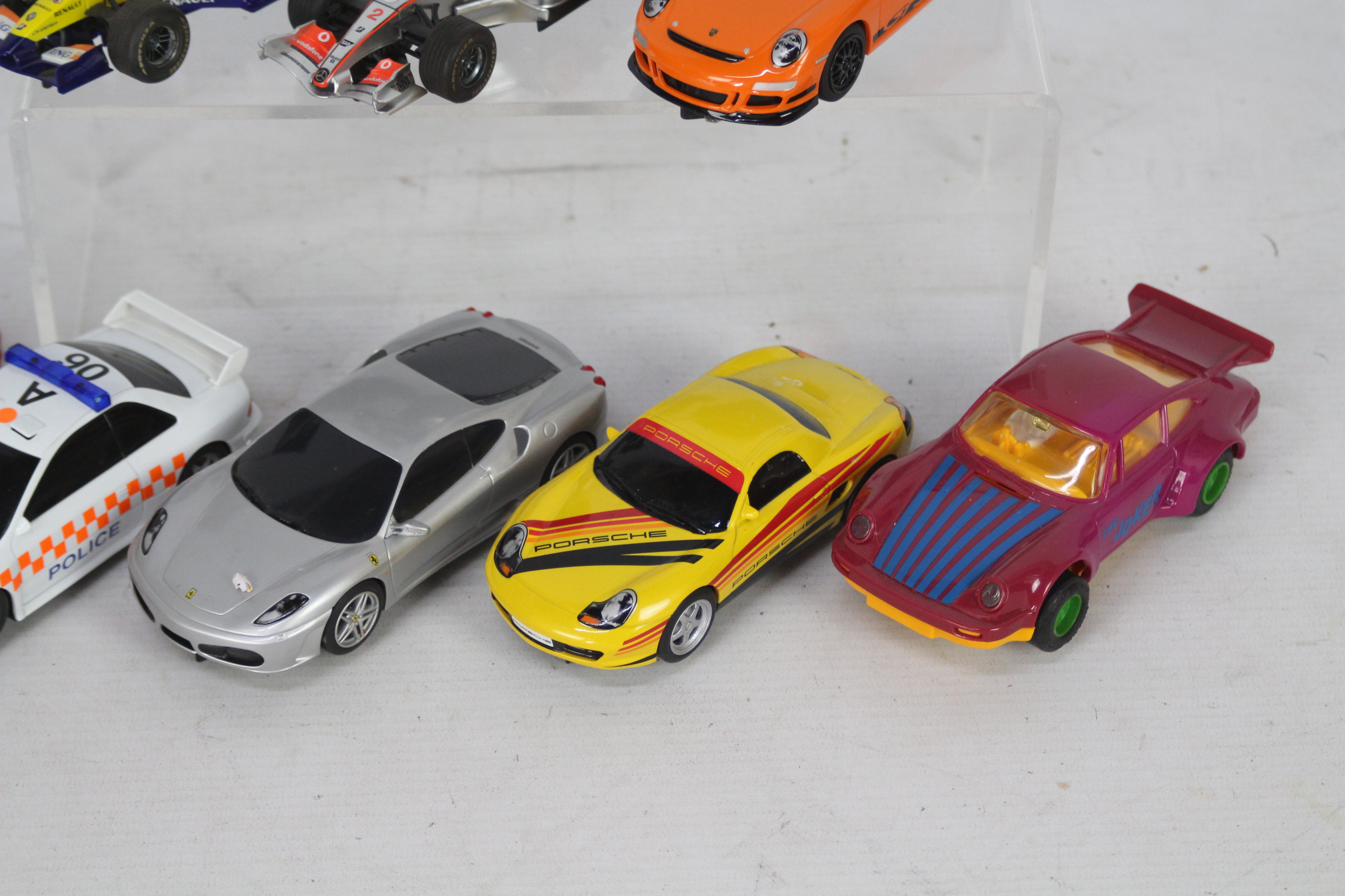 Scalextric - A mixed group of eight unboxed Scalextric slot cars. - Image 4 of 4