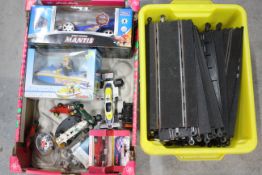 Scalextric, Bburago, Nikko, Others - A boxed Nikko #20431 Radio Controlled Mantis car,