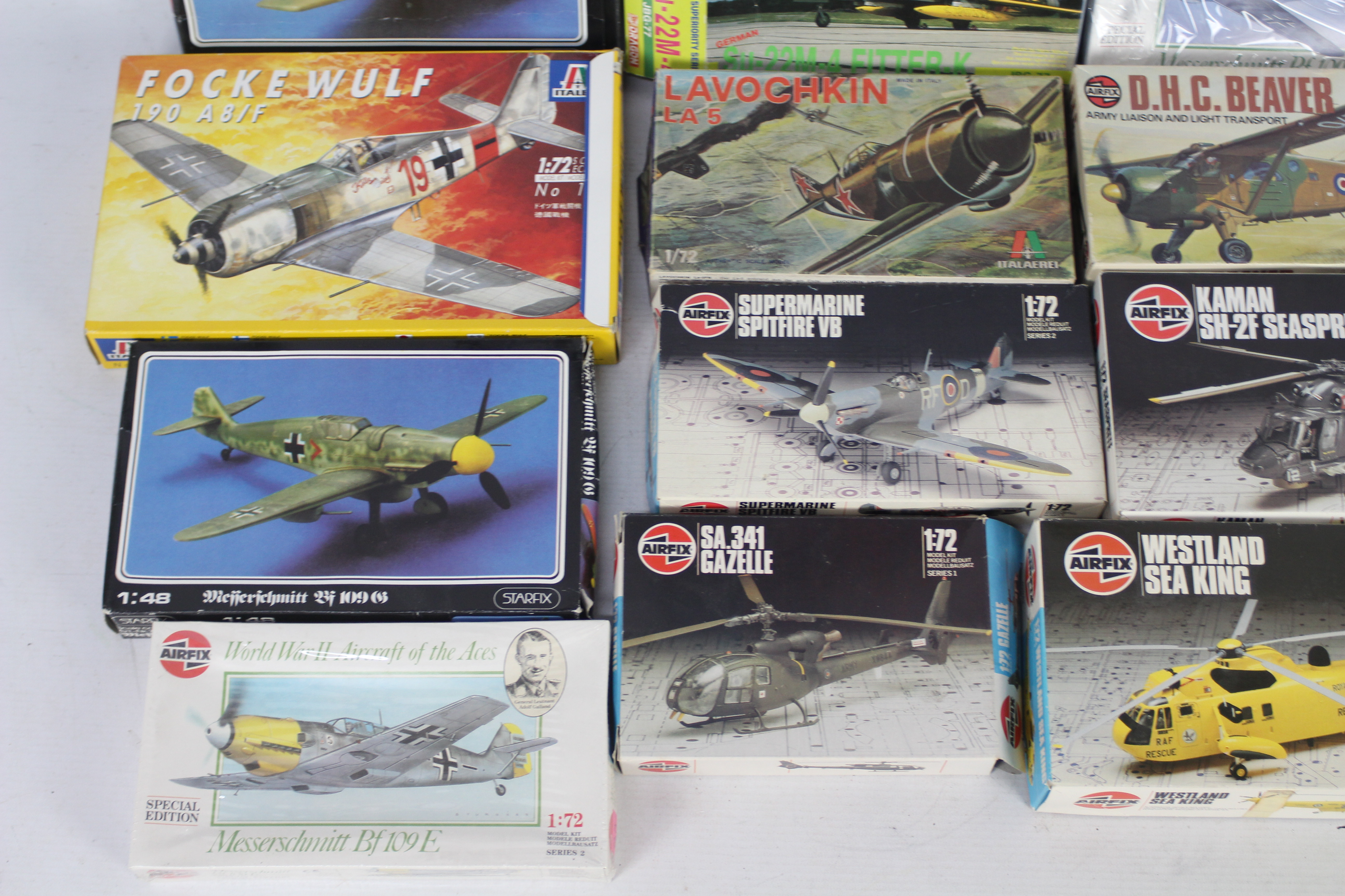 Airfix - Italeri - Starfix - Dragon - 12 x boxed aircraft model kits in mostly 1:72 scale including - Image 3 of 4