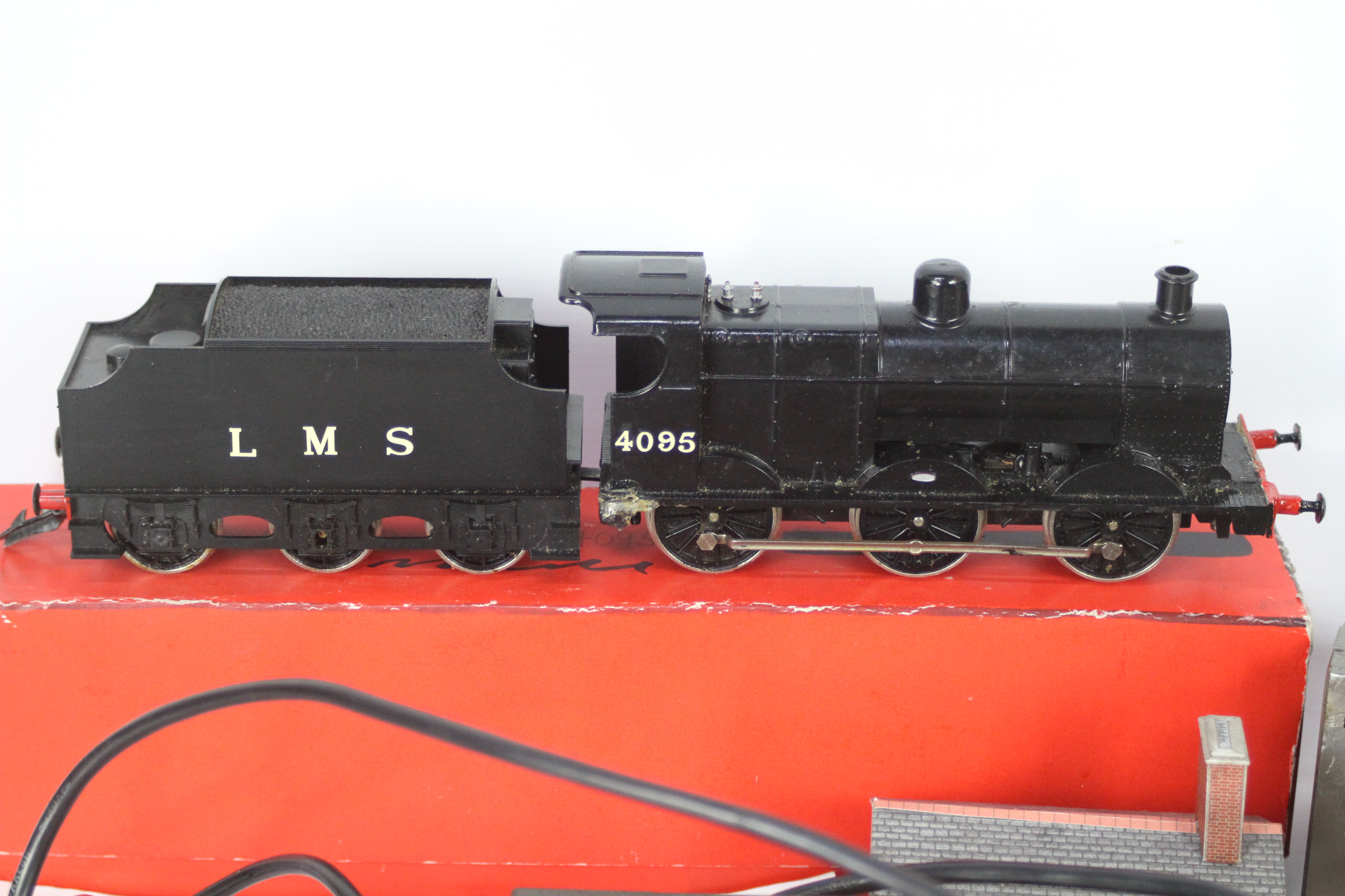 Hornby - Lima - H and M - A collection of items including an O gauge Lima 0-6-0 4F operating number - Image 2 of 3