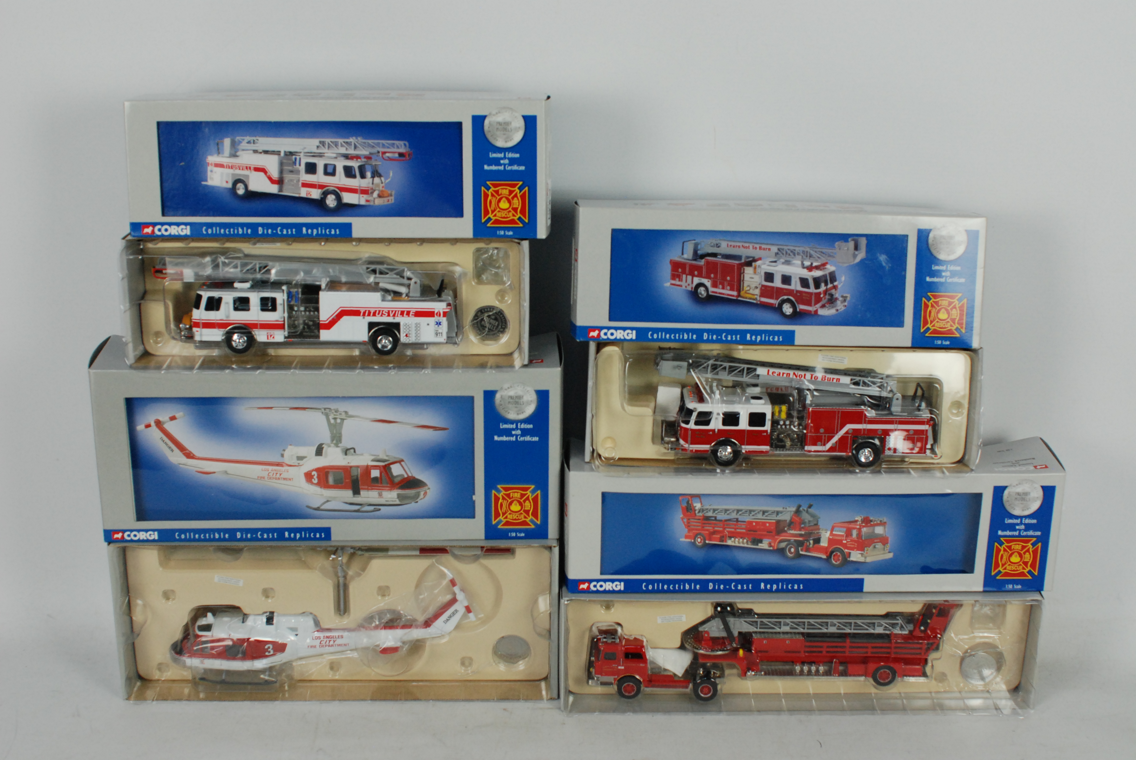 Corgi - A group of five boxed Limited Edition diecast 1:50 scale US Fire Engines / Appliances from