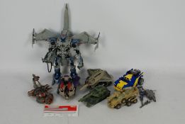 Hasbro, Transformers - A collection of seven Hasbro Transformers.