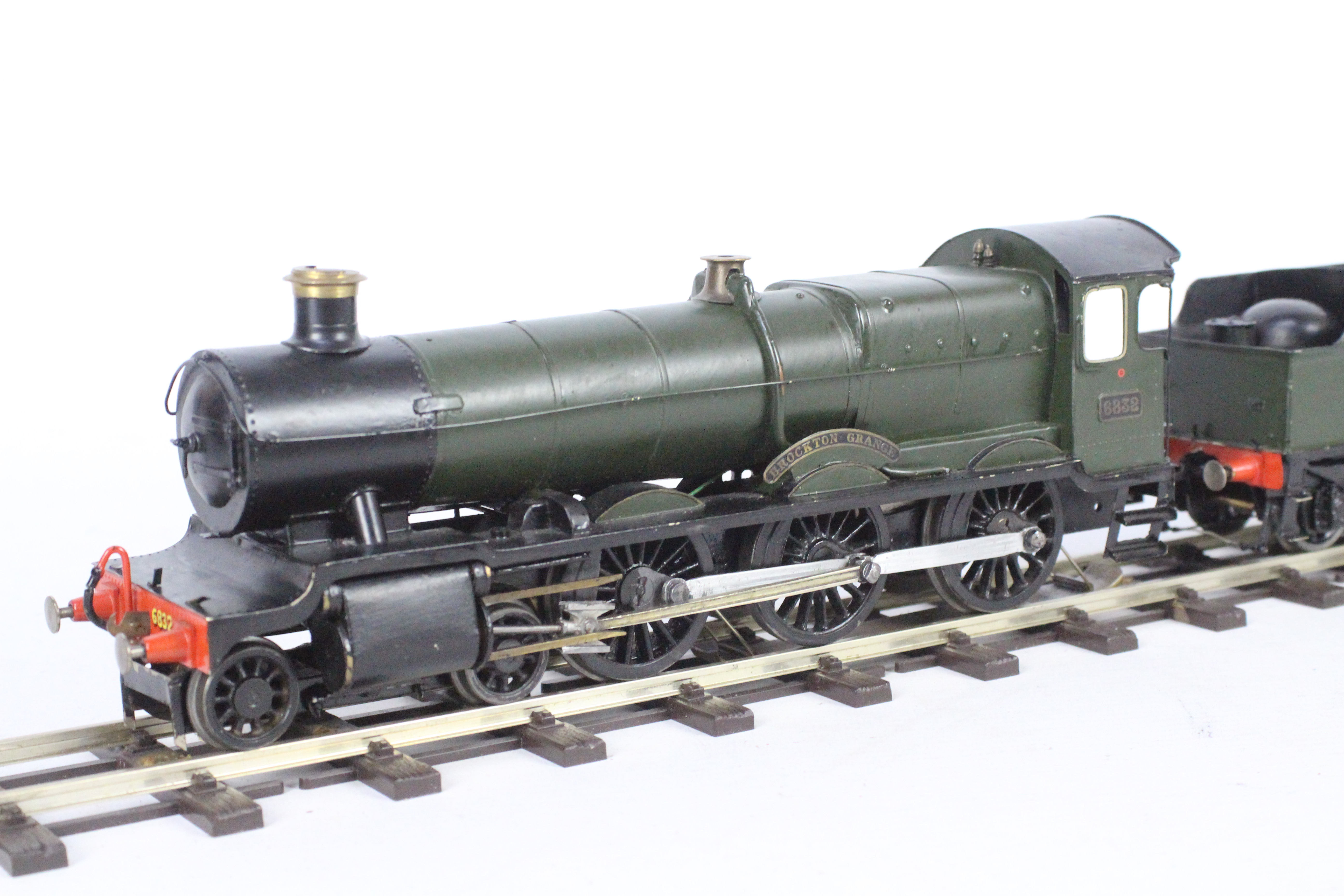 Unknown Maker - A brass O gauge powered kit built 4-6-0 Grange Class named Brockton Grange - Image 3 of 6